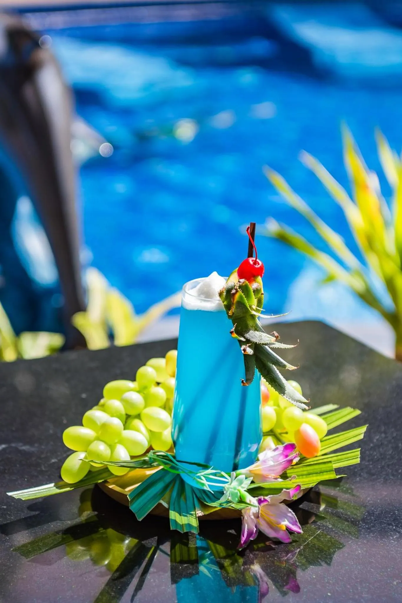 Lounge or bar in Princess Kamala Beachfront Hotel - SHA Extra Plus