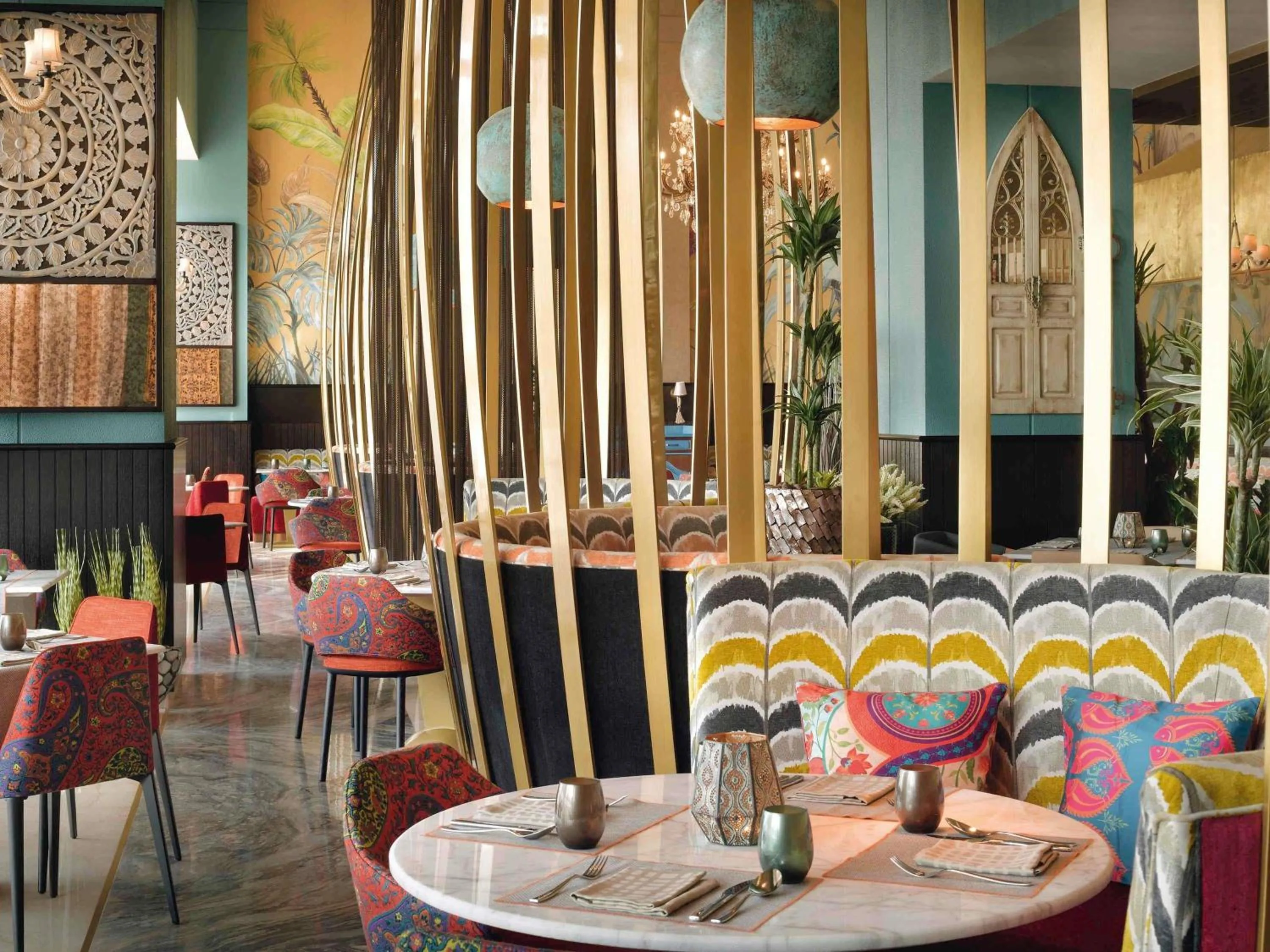 Restaurant/places to eat in Mövenpick Hotel Tahlia Jeddah