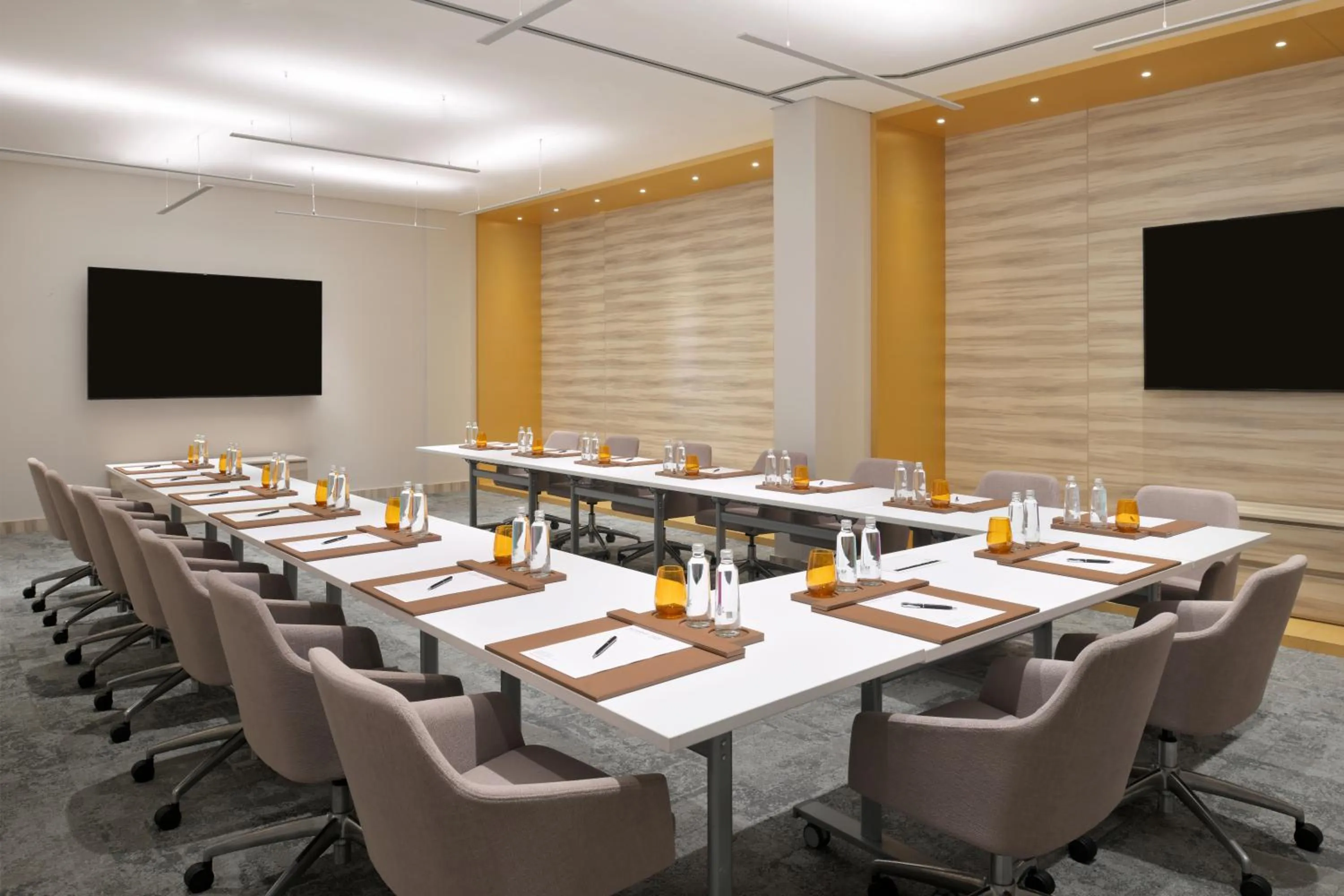 Property building in Mövenpick Hotel Tahlia Jeddah