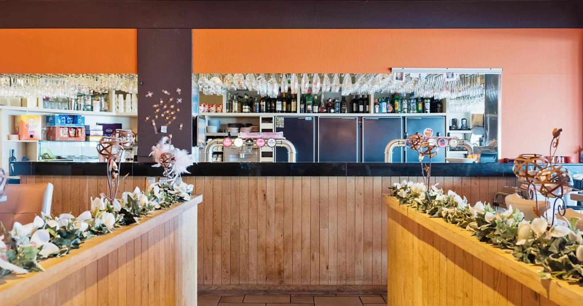 Restaurant/places to eat in Hotel De Zeebries