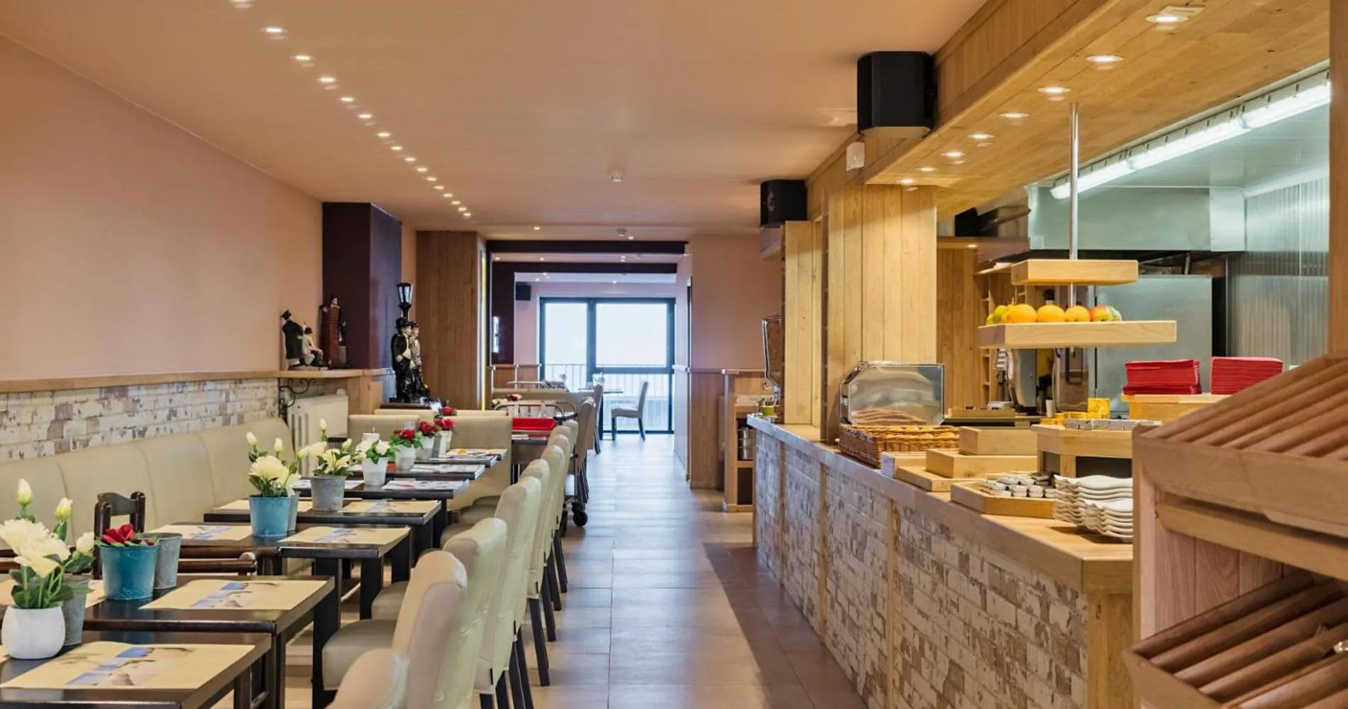 Restaurant/places to eat in Hotel De Zeebries