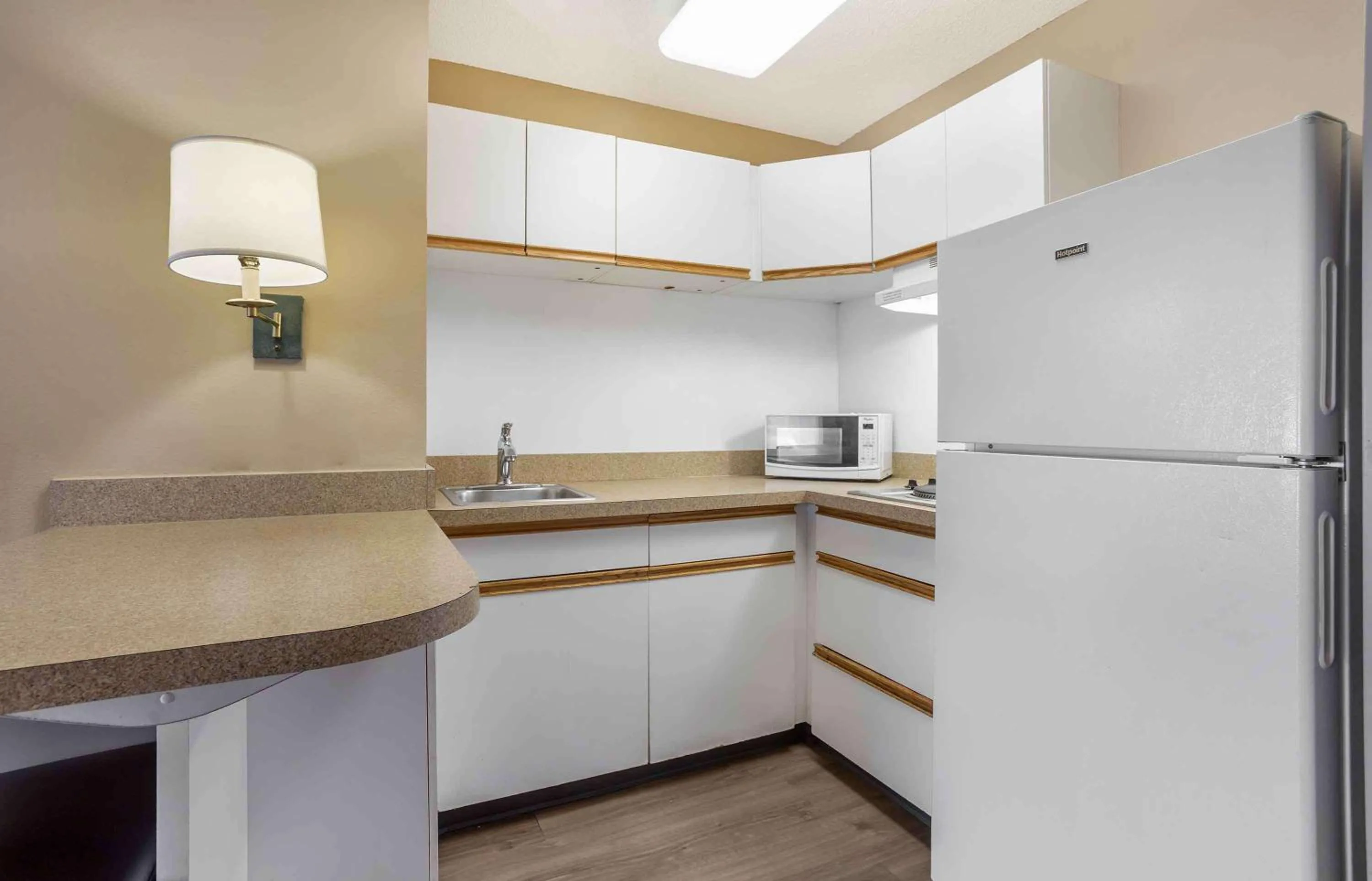 Kitchen or kitchenette in Extended Stay America Suites - Meadowlands - East Rutherford