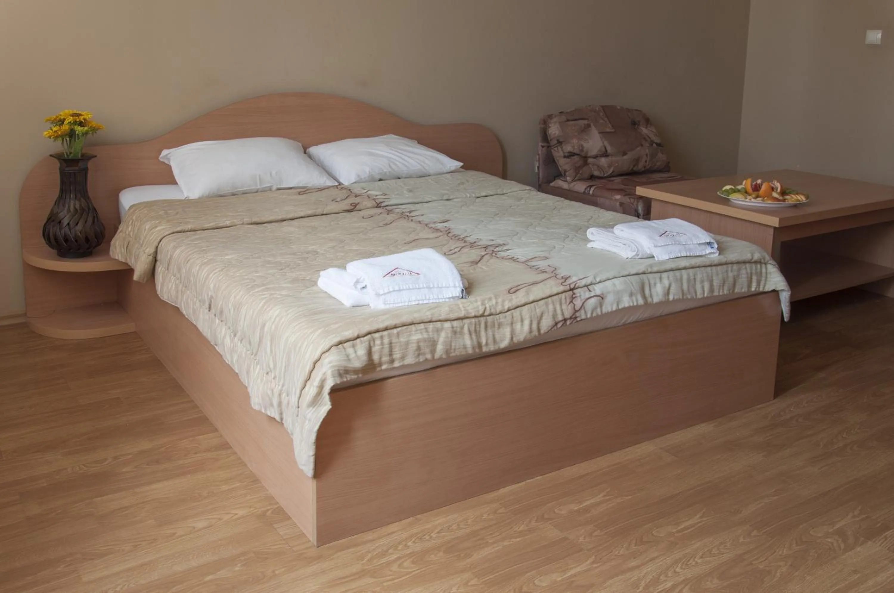 Bedroom, Bed in Family Hotel Pautalia