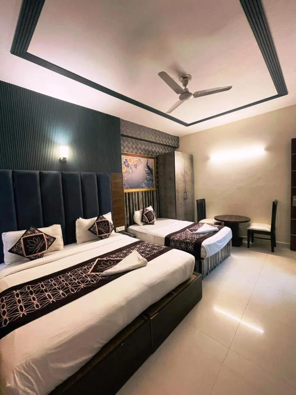 Hotel HSP Suites - Near IGI Airport, New Delhi