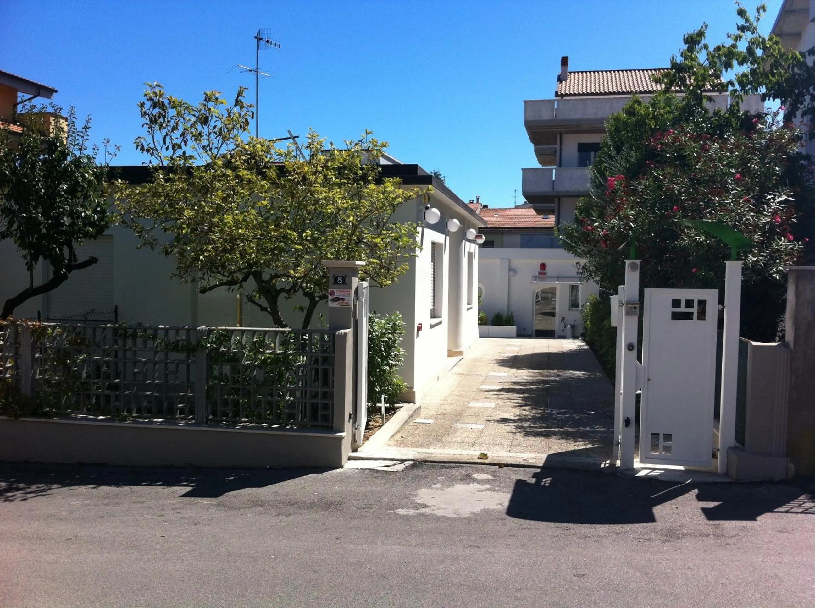 Facade/entrance in Bedrooms B&B