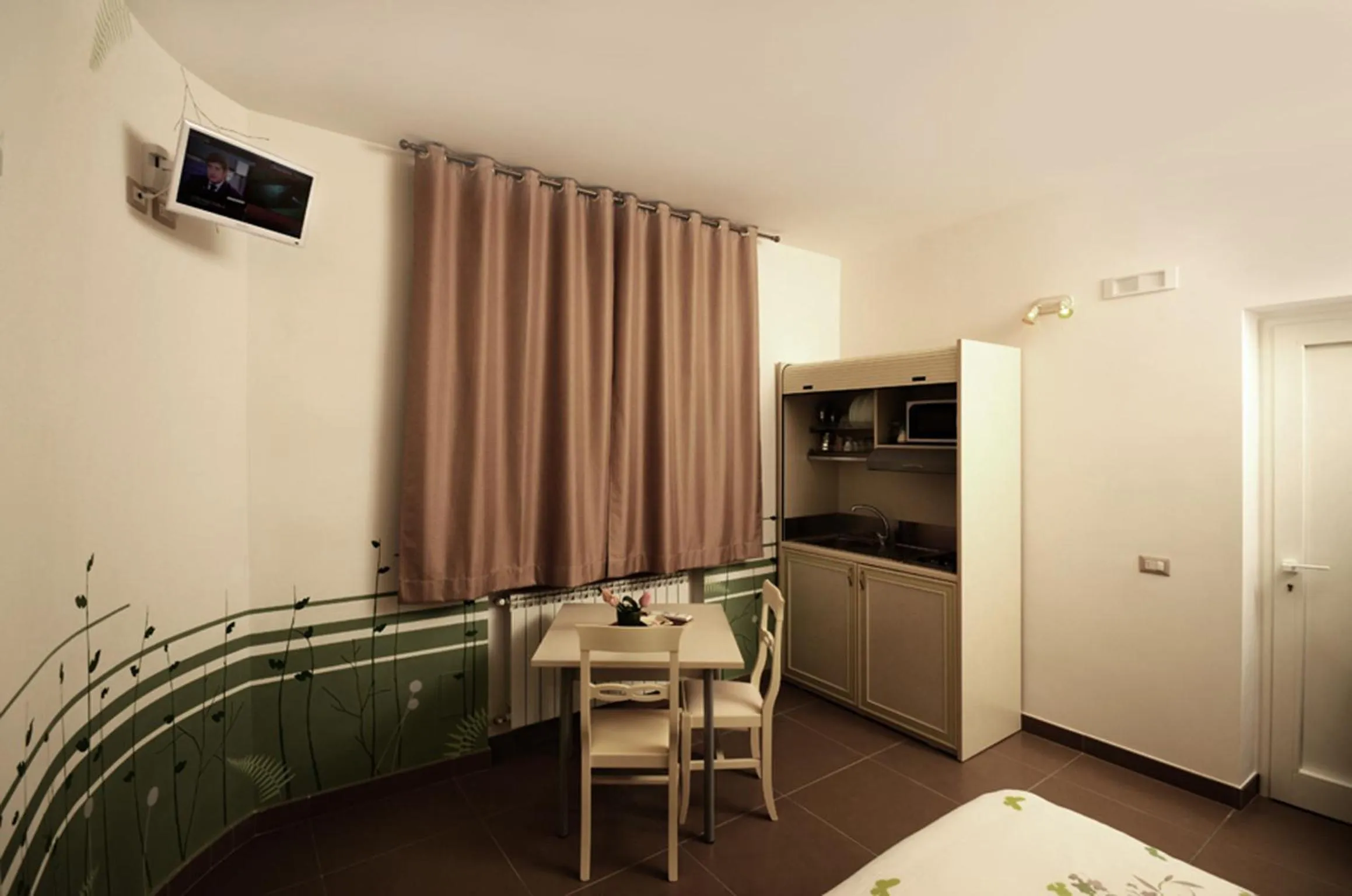 Kitchen or kitchenette, Bed in Bedrooms B&B