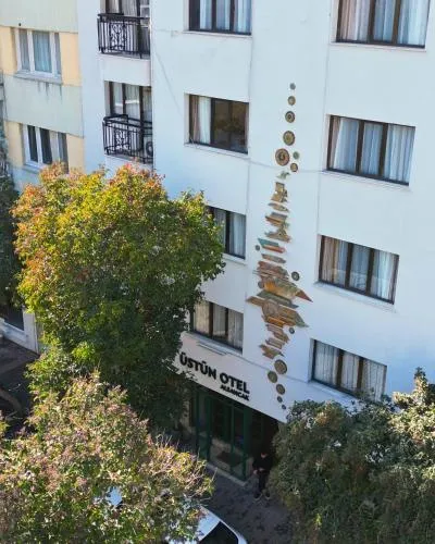 Üstün Hotel Alsancak