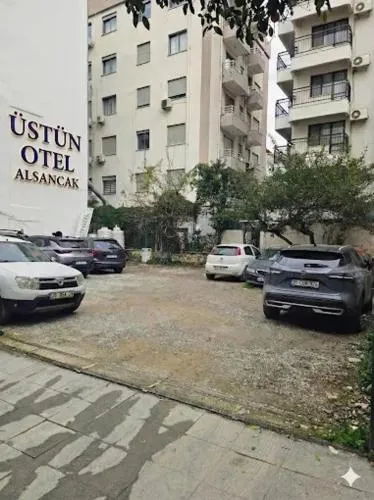 Üstün Hotel Alsancak