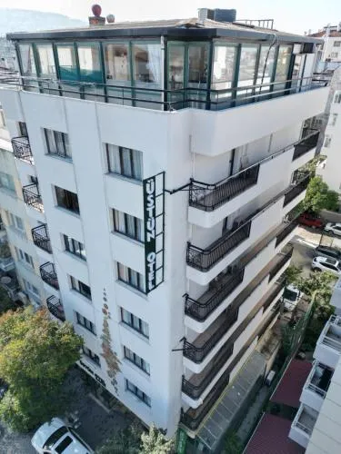 Üstün Hotel Alsancak
