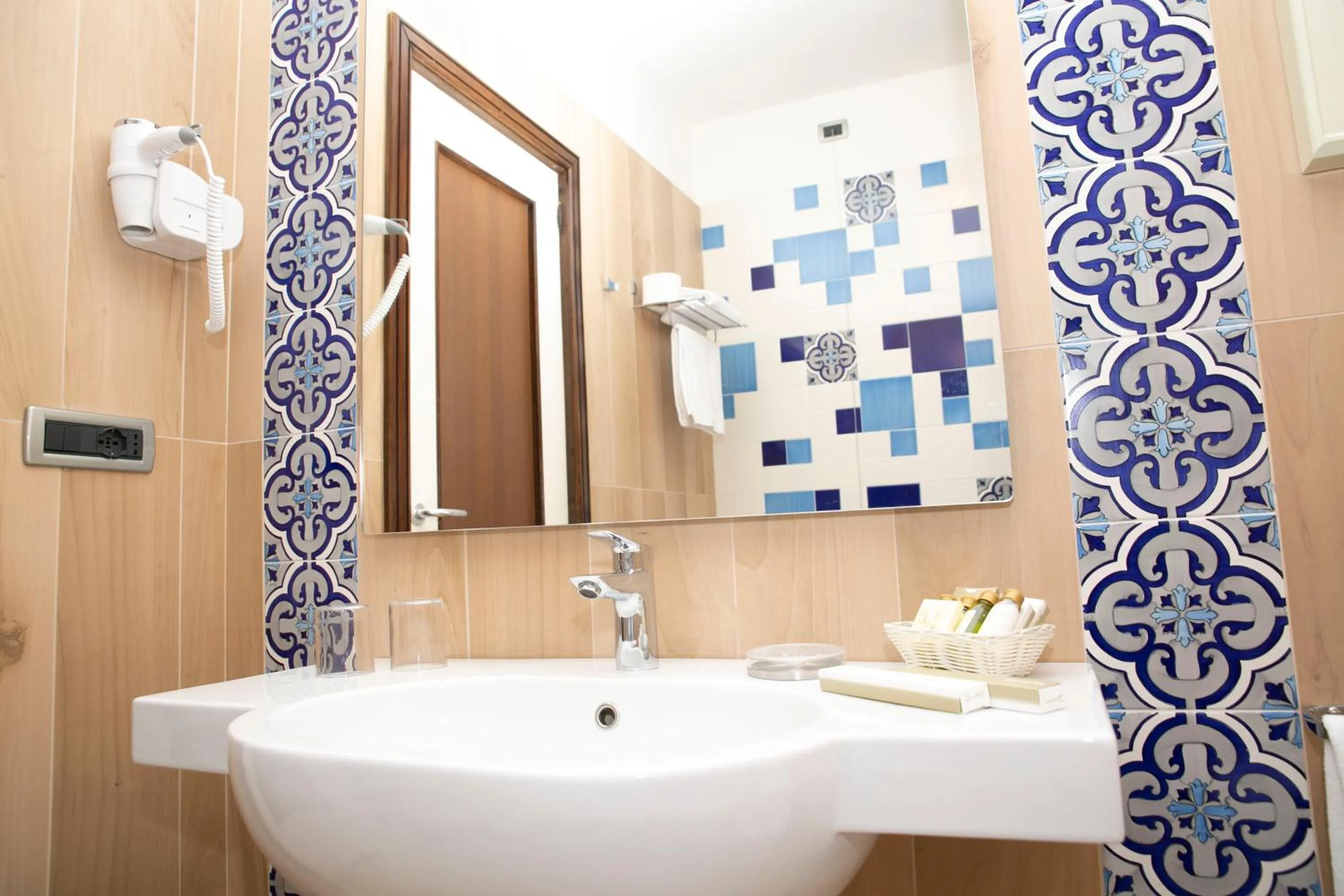 Bathroom in Hotel Pietra di Luna