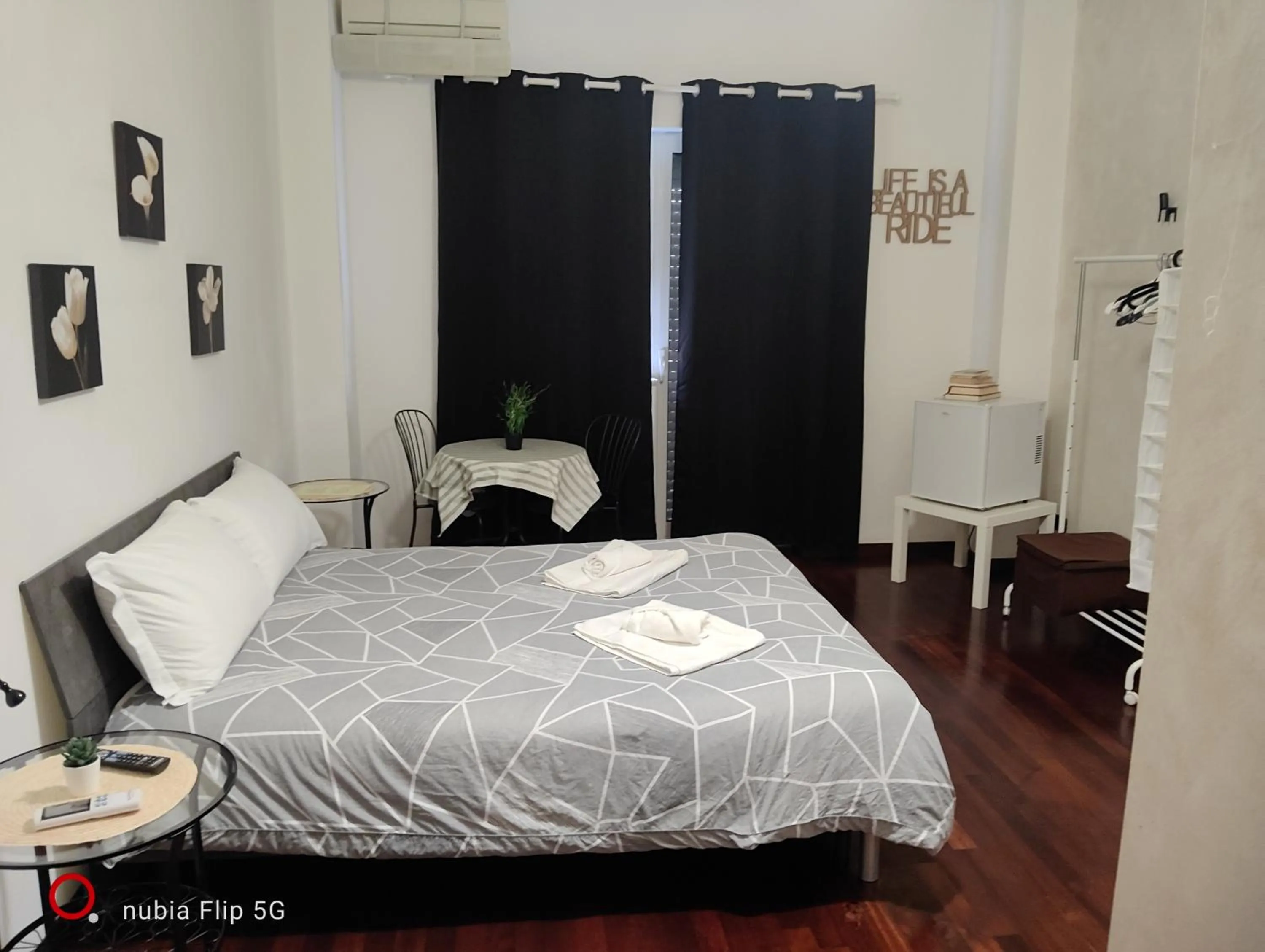 Bed in De Rossi Holiday