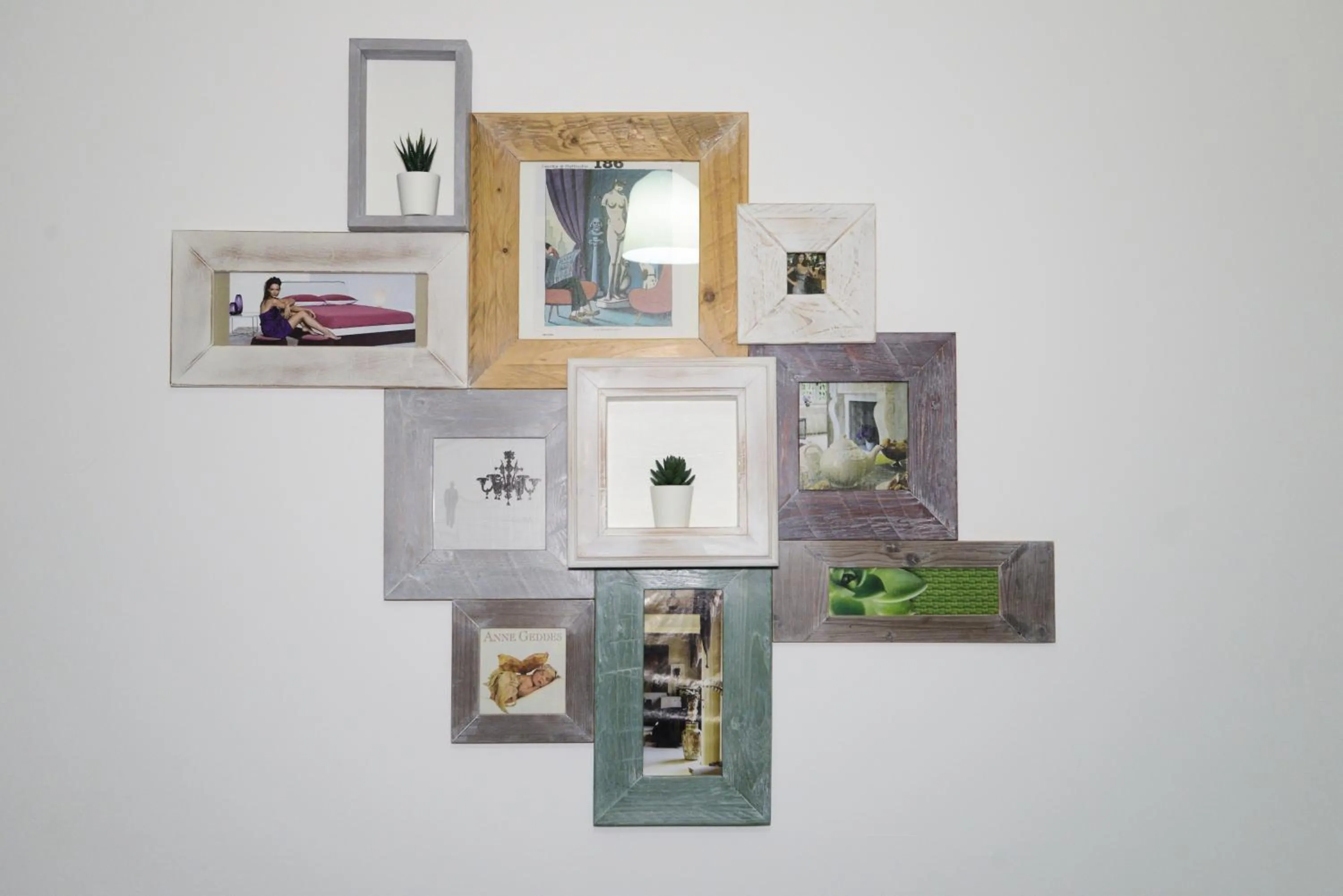 Decorative detail in De Rossi Holiday