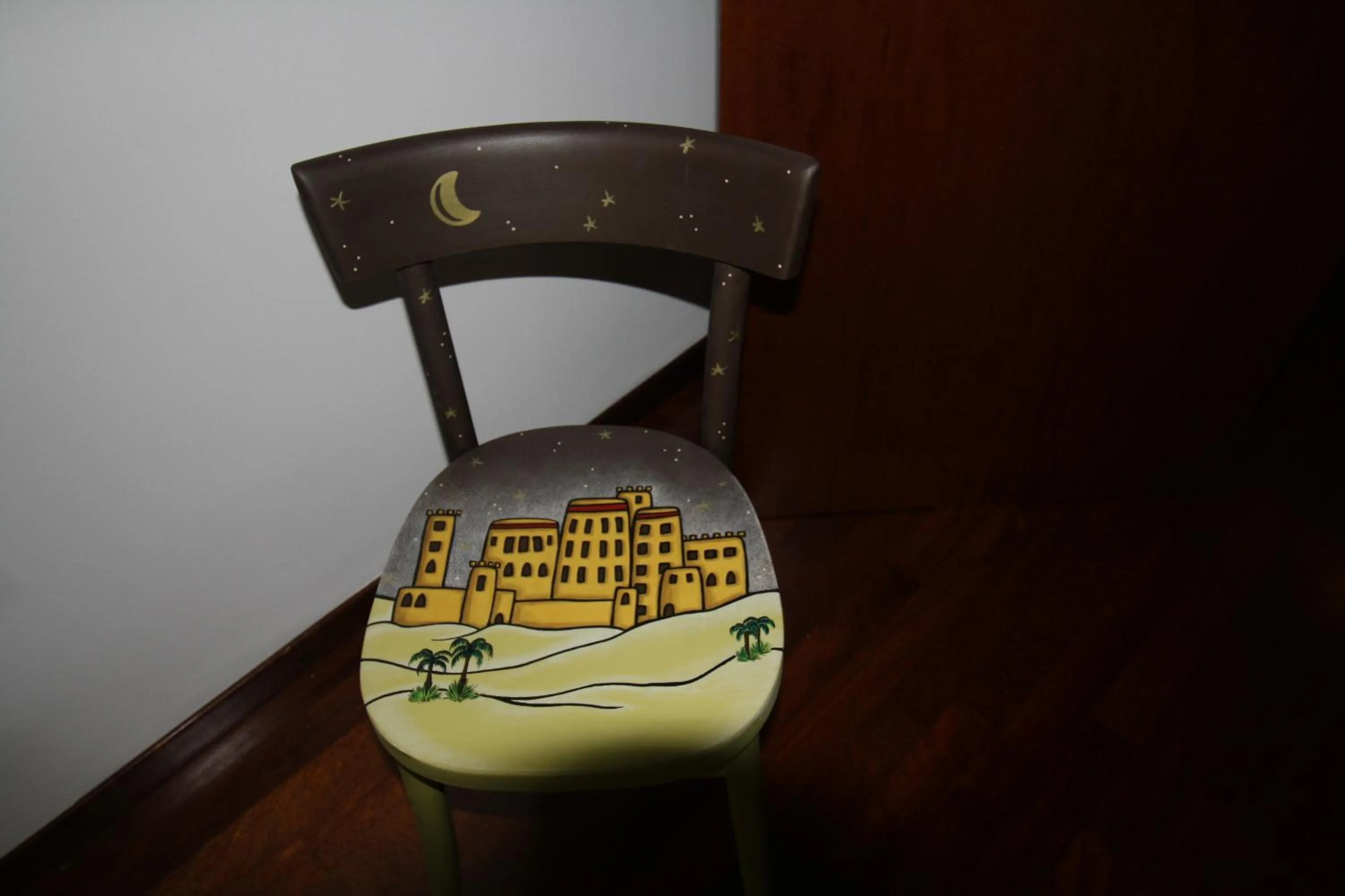 Decorative detail in De Rossi Holiday