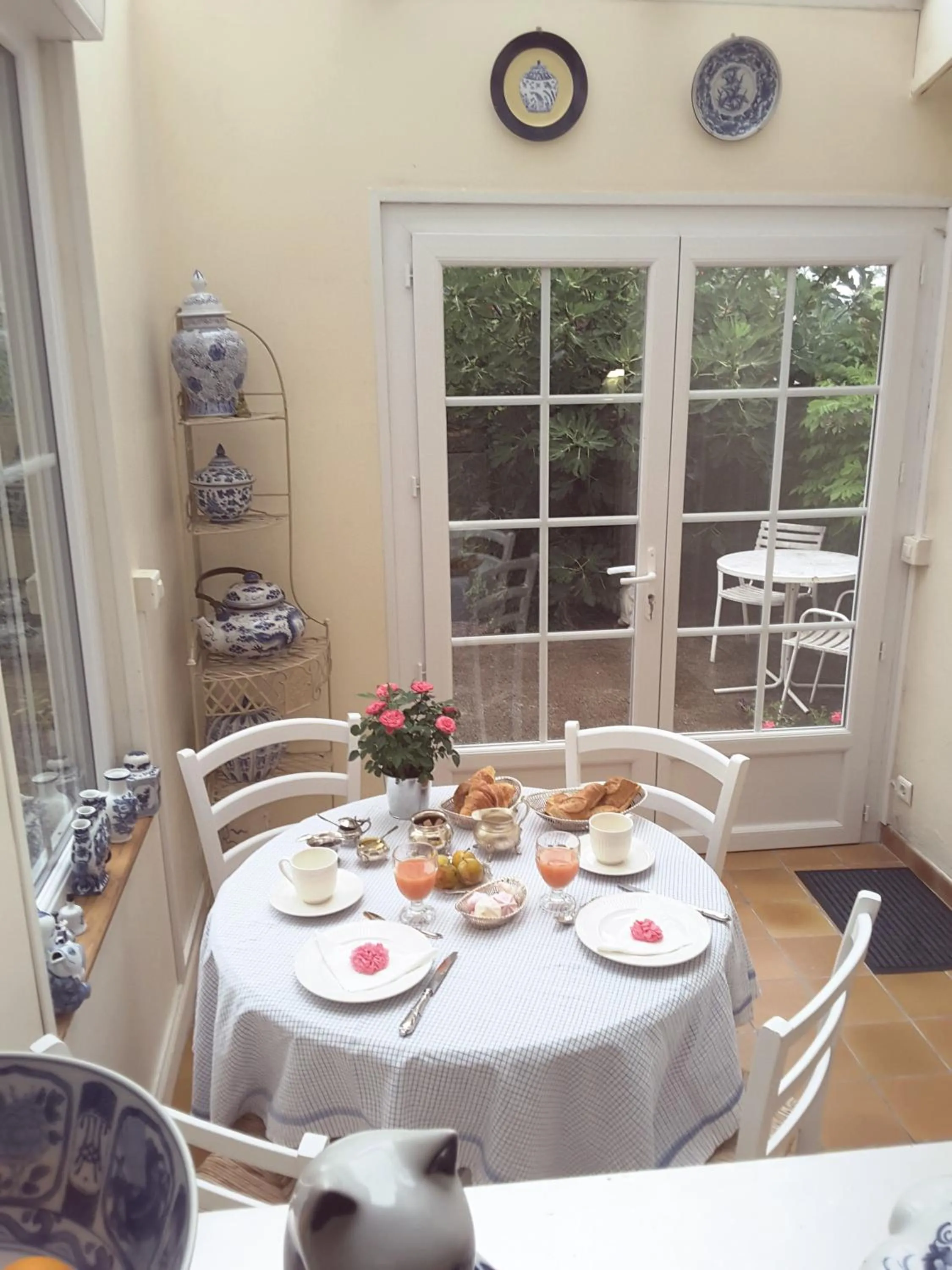 Breakfast in La Maison des Thermes, Chambre d'hôte