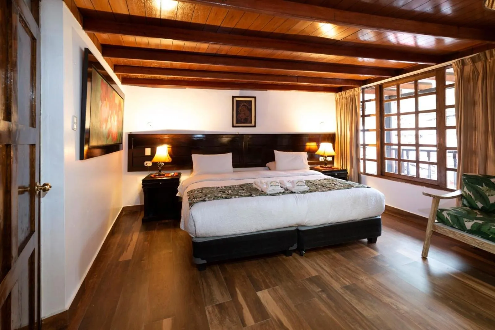 Bed in Gringo Bill's Boutique Hotel