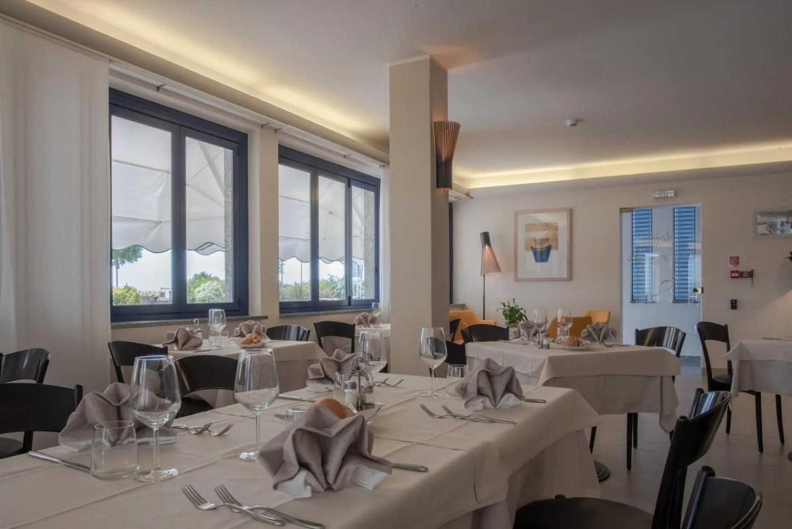 Restaurant/places to eat in Hotel Sirenetta
