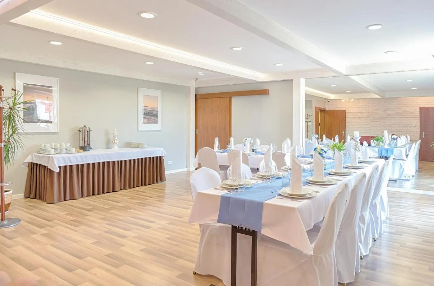 Restaurant/places to eat in Hotel Messa