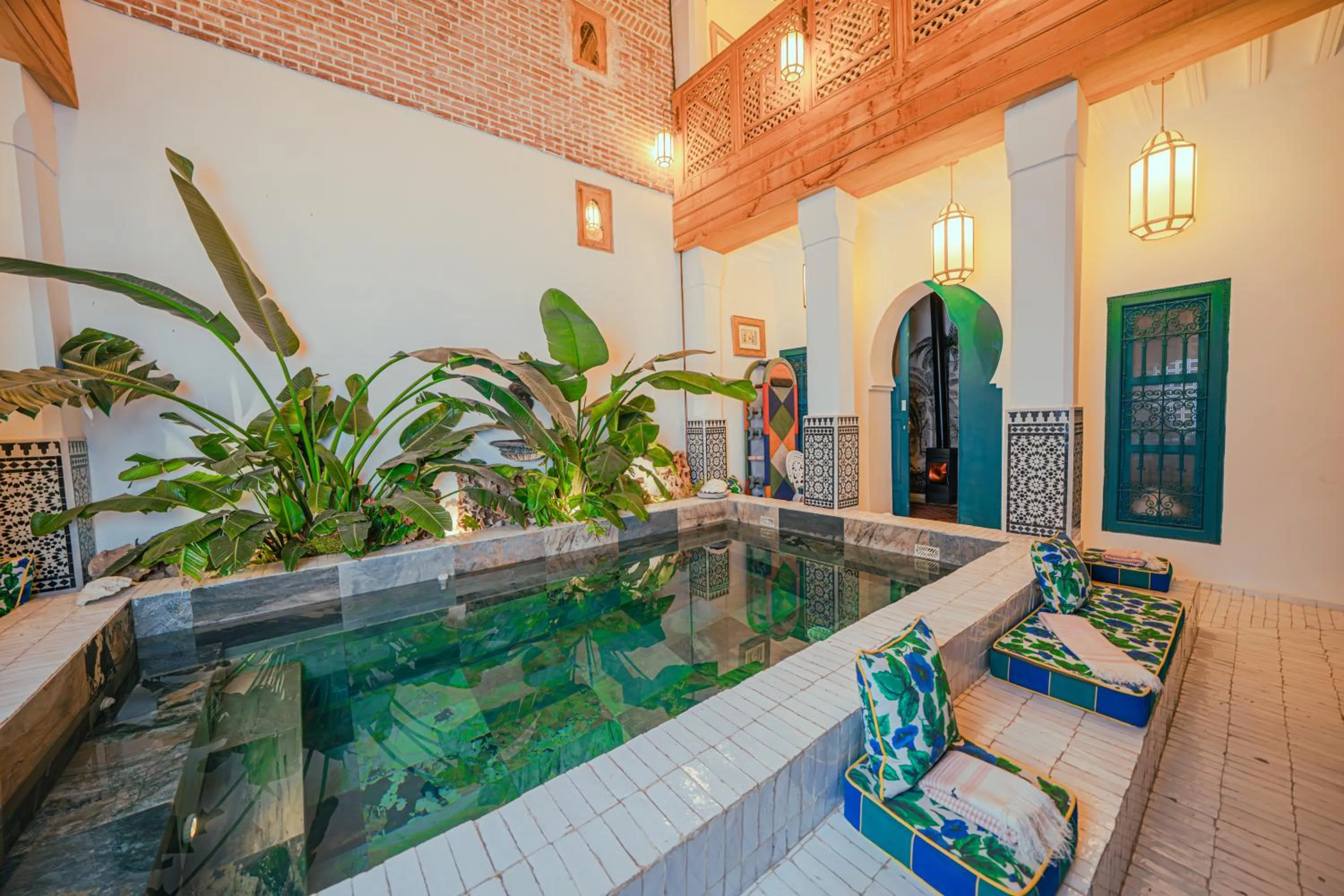 Hot Tub in Riad Tibibt
