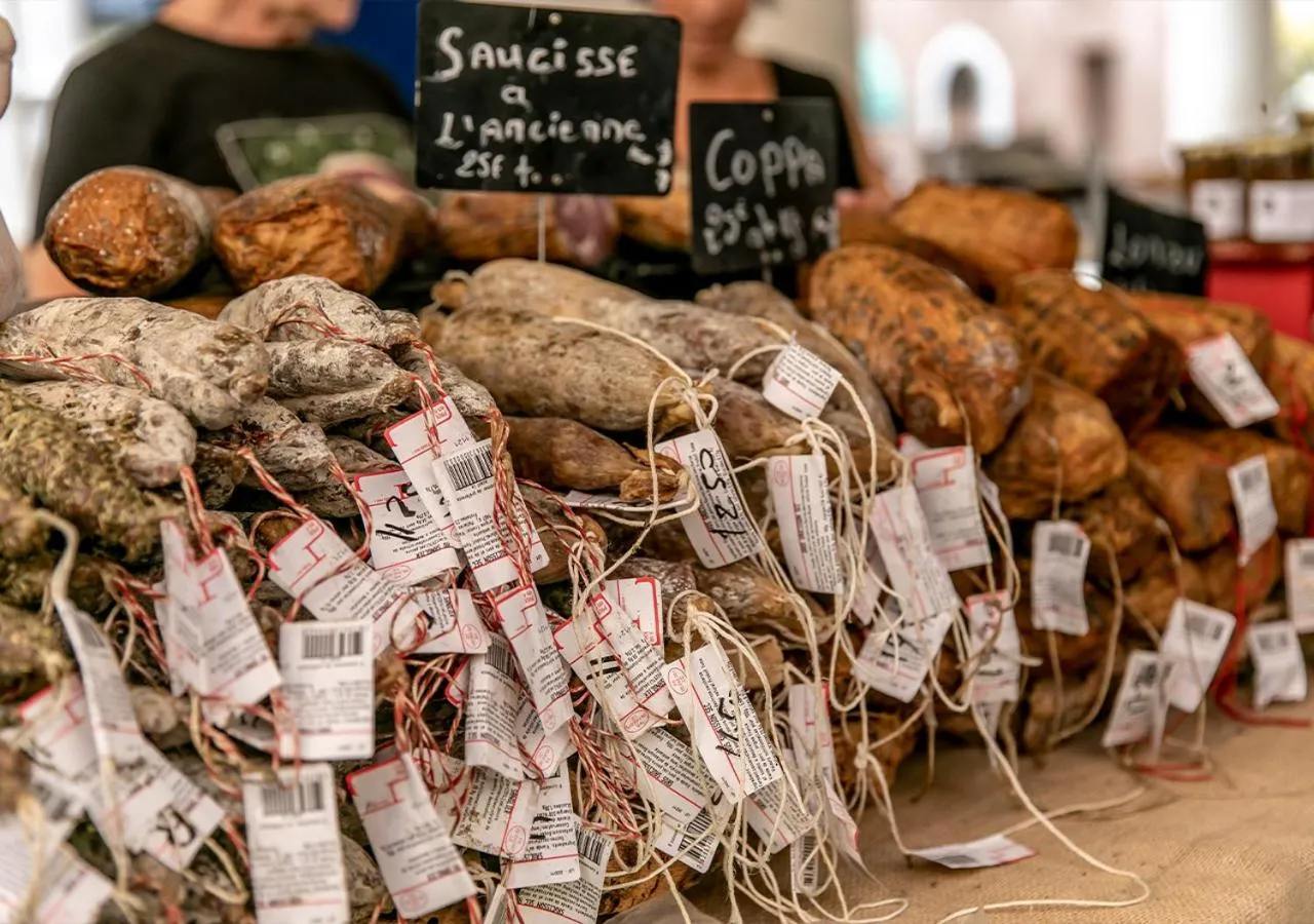 Food in Langley Resort Napoléon Bonaparte