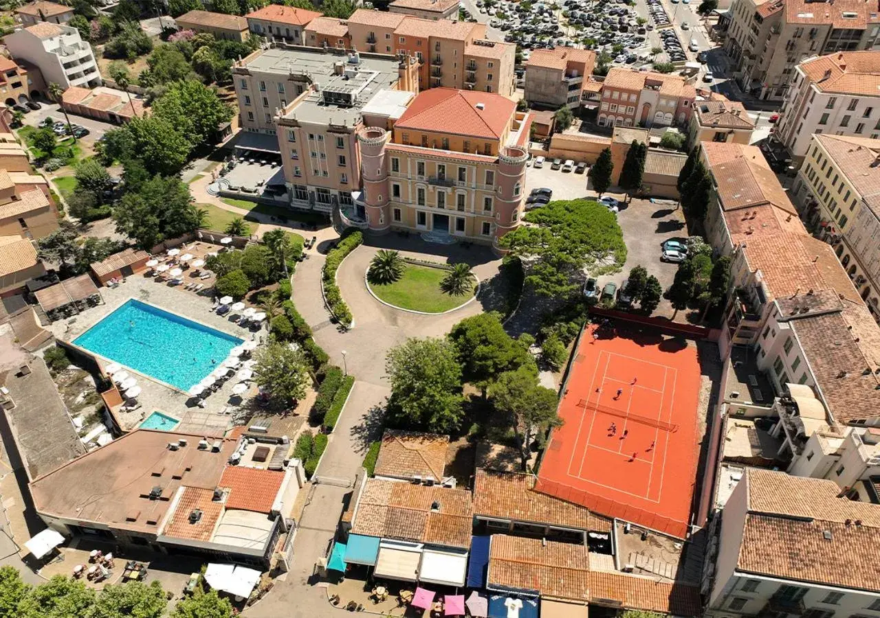 Langley Resort Napoléon Bonaparte Langley Resort Napoléon Bonaparte