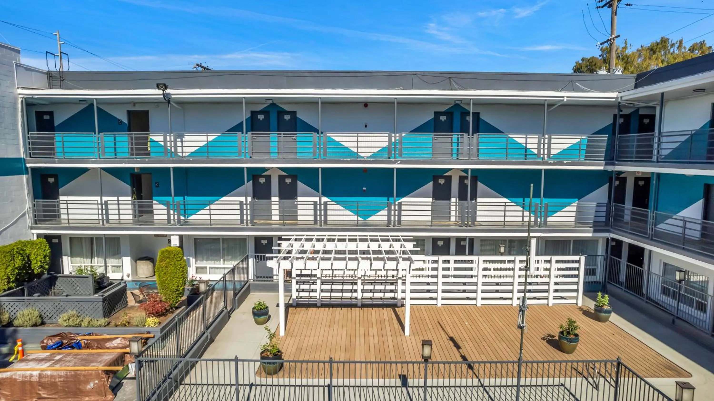 Property building in Eastside Lodge