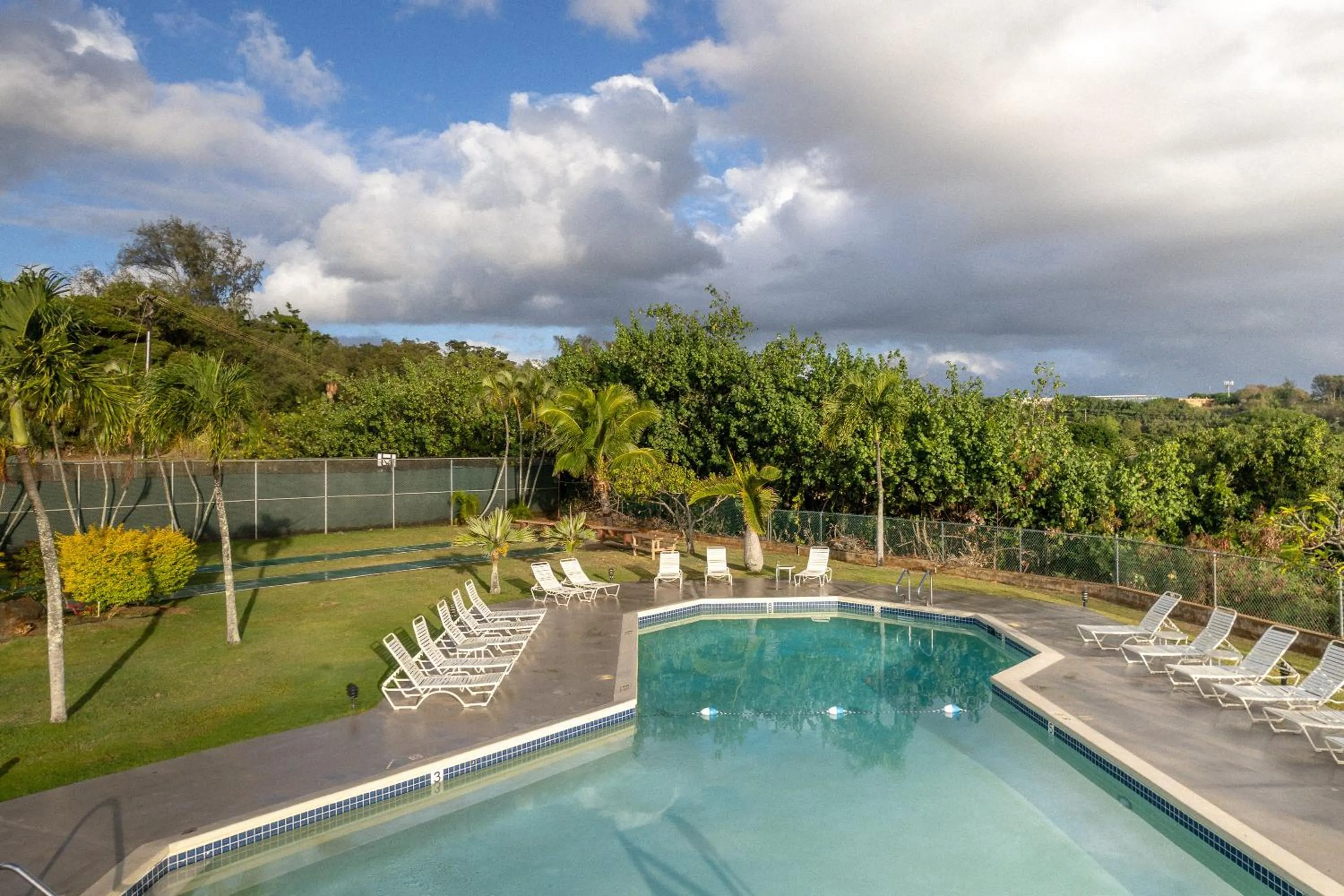 Swimming pool in Banyan Harbor Resort