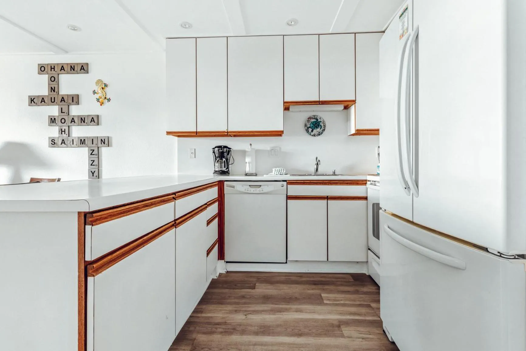 kitchen in Banyan Harbor Resort
