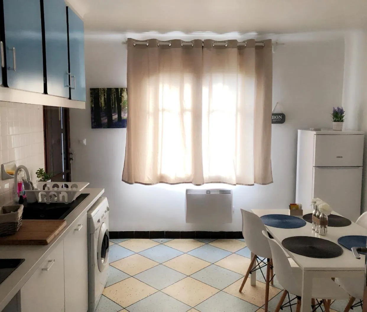 Kitchen/Kitchenette in Chambre provençale
