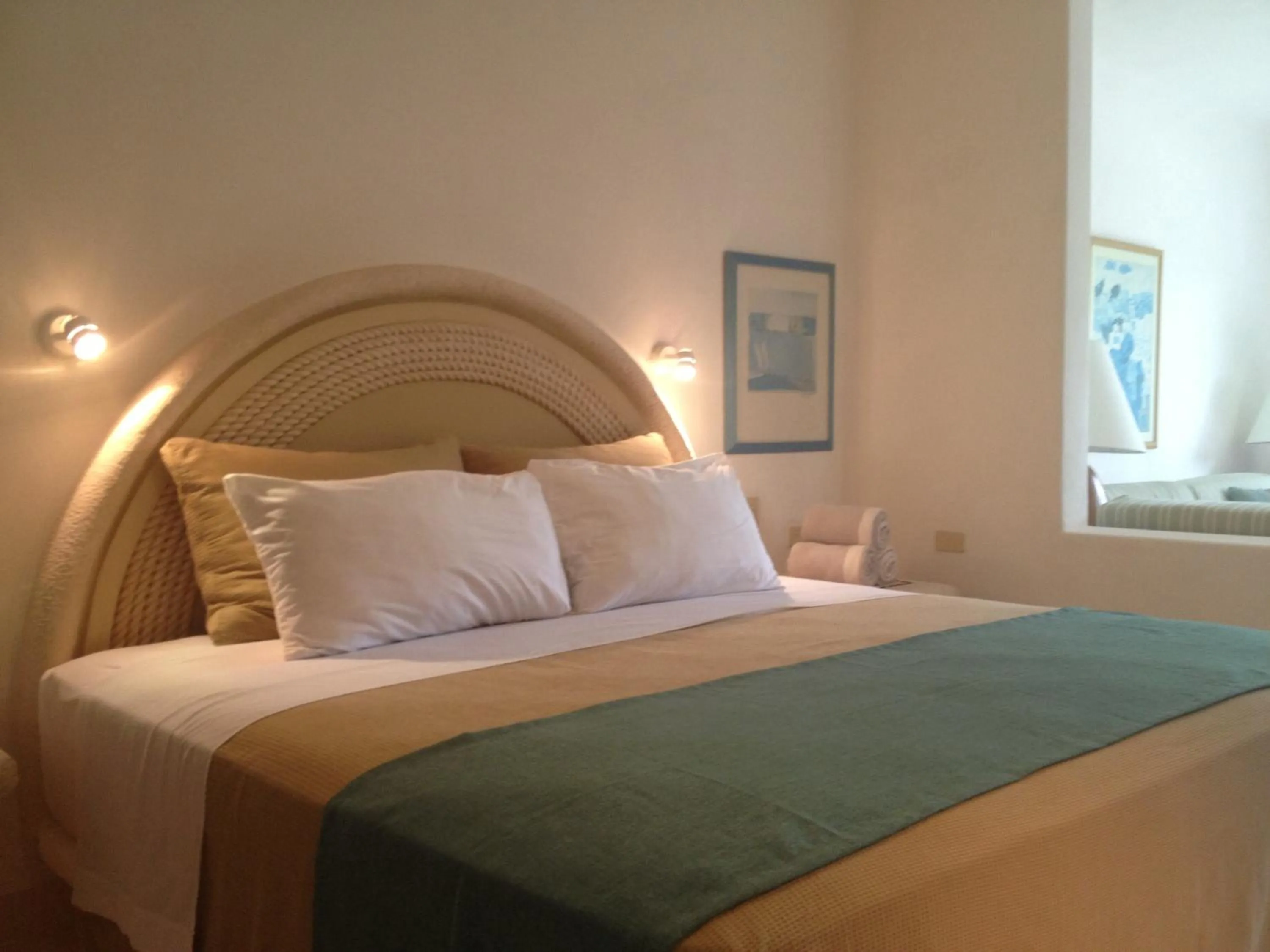 Bedroom, Bed in Las Villas Akumal