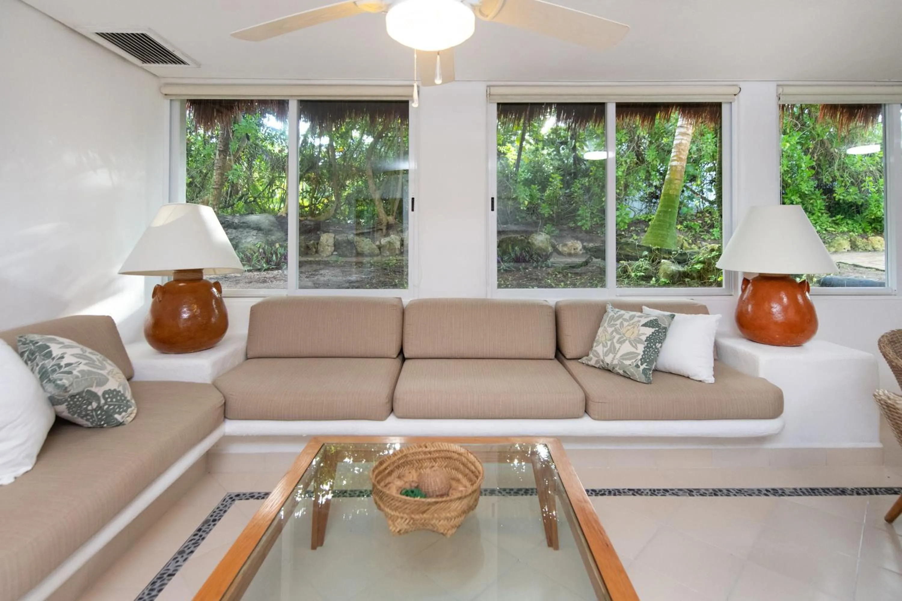 Decorative detail in Las Villas Akumal