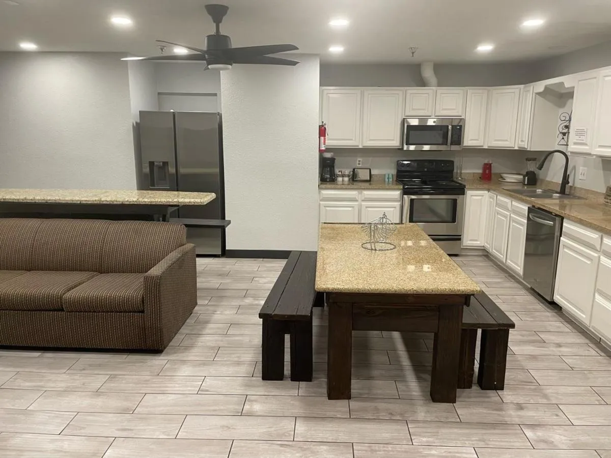 Pinetop Studio Suites