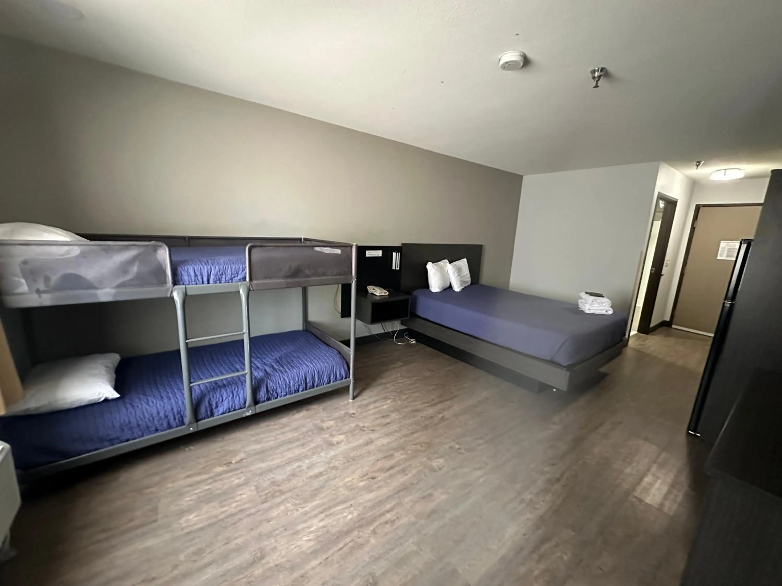 Bed in Pinetop Studio Suites