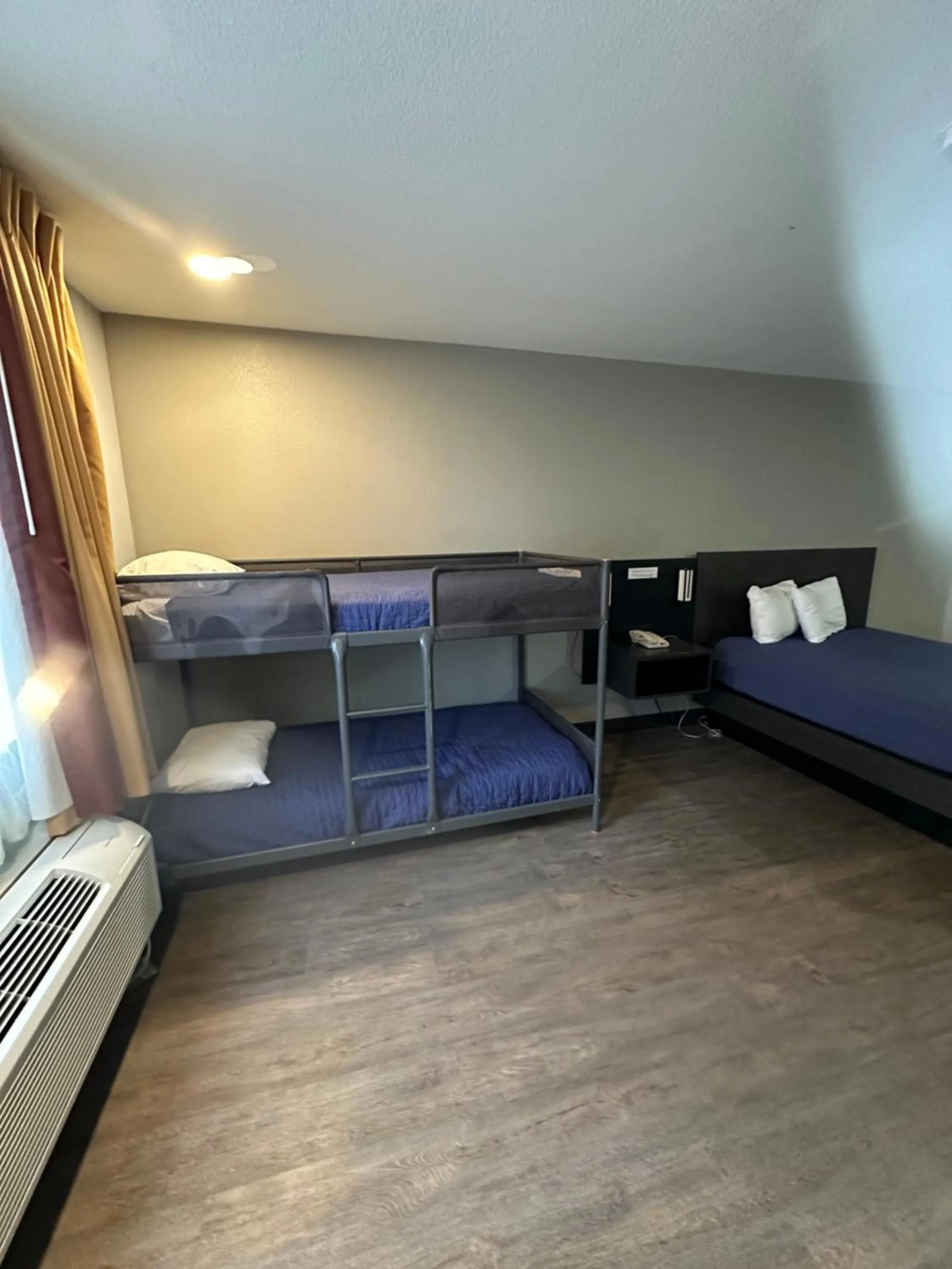 Bed in Pinetop Studio Suites