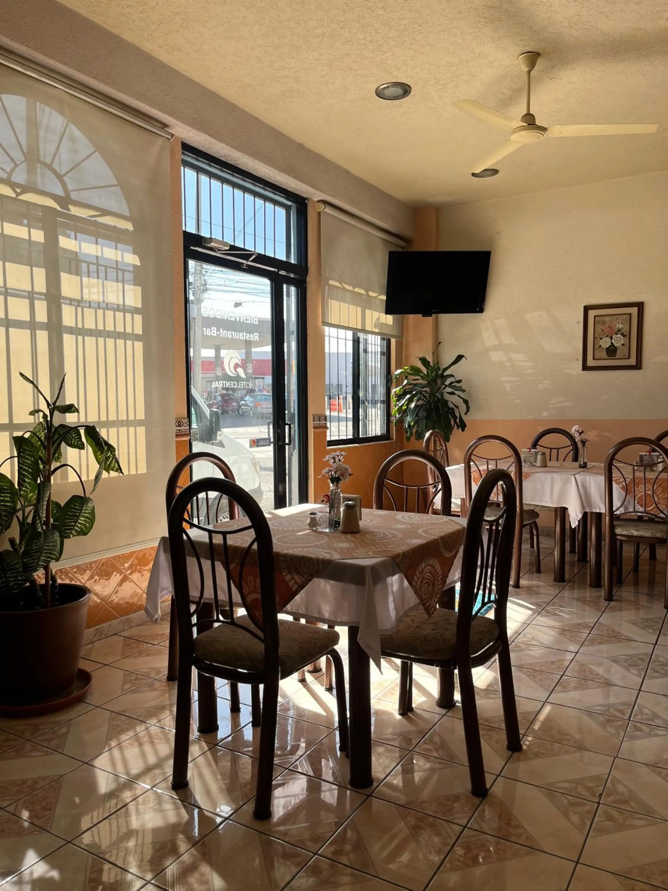 Restaurant/places to eat in Hotel Central Puebla