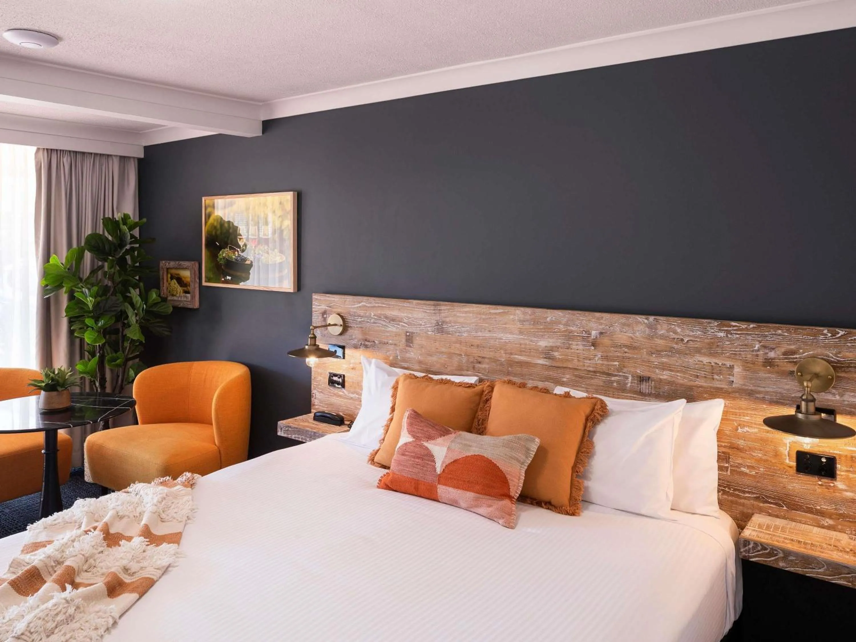 Bedroom, Bed in ibis Styles Orange