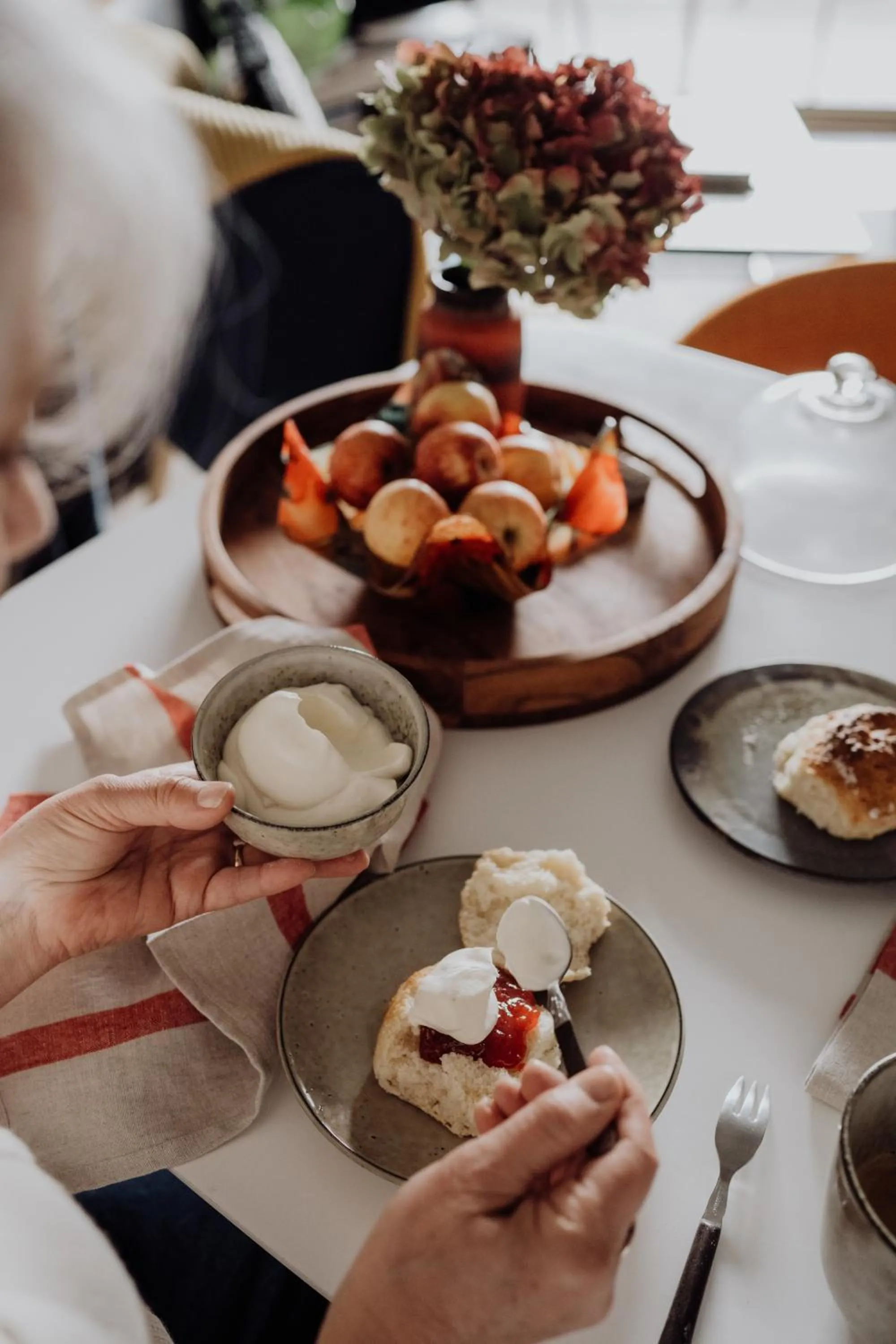 Food and drinks in Green Gables B&B Waterfront Apartment or Garden Studio