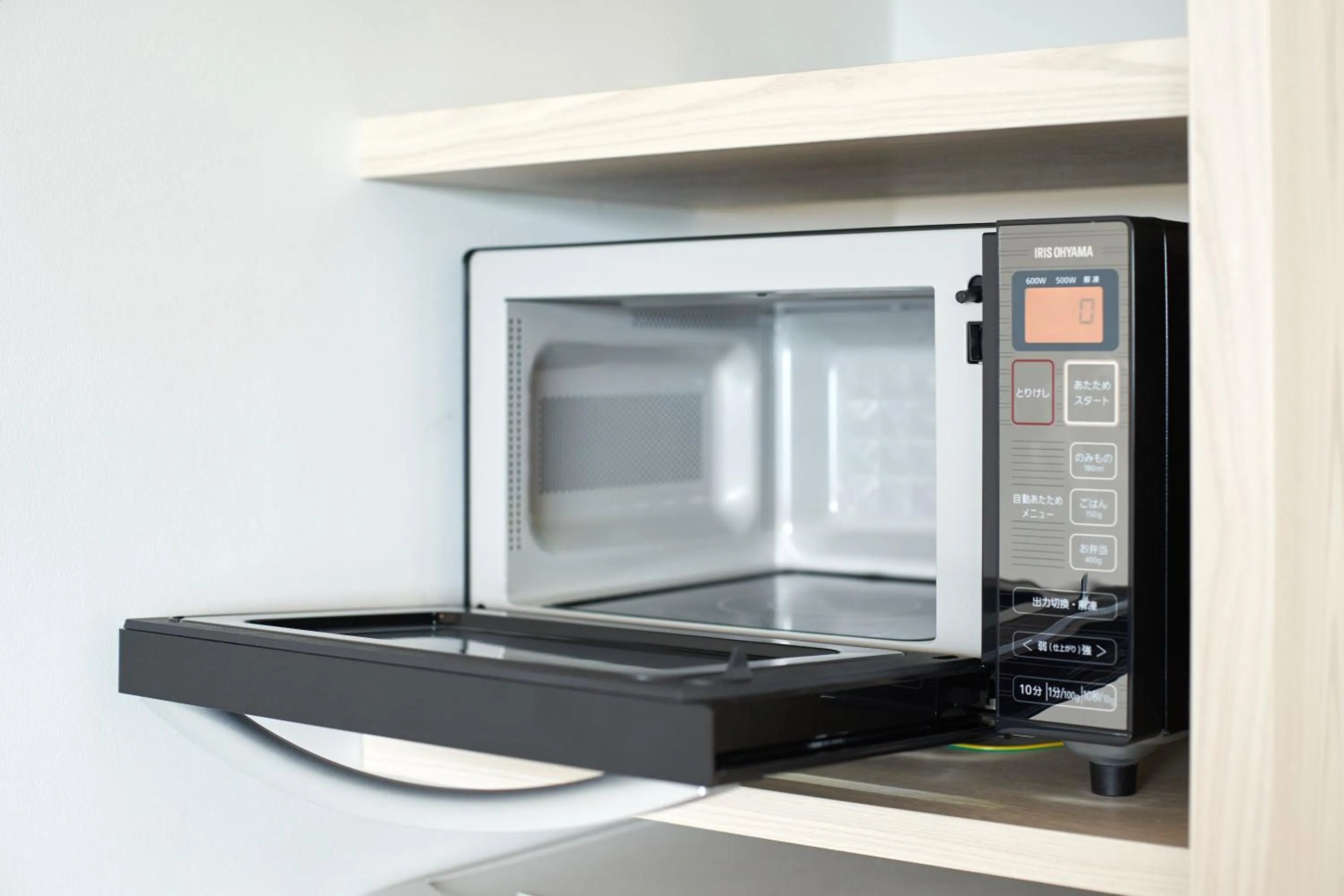 Photo of the whole room in Ala Mahaina Condo Hotel