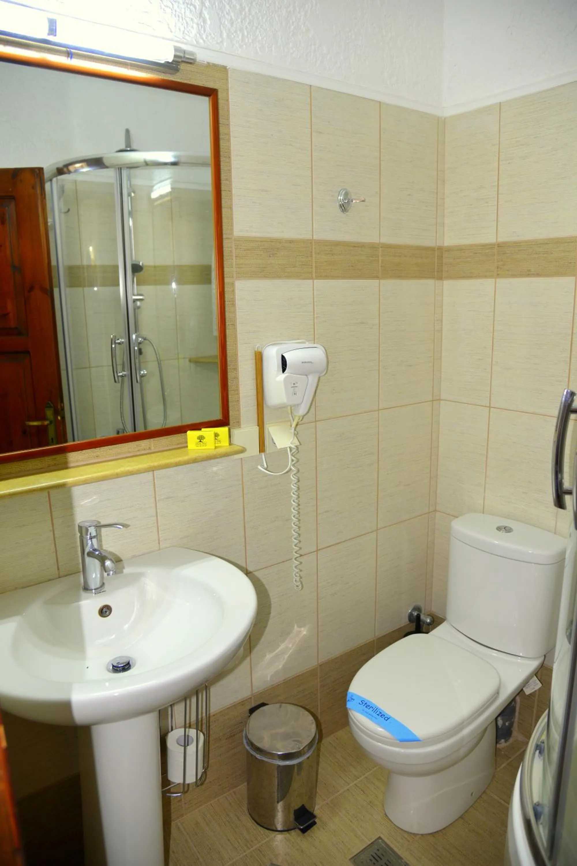 Toilet in Filoxenia Villa