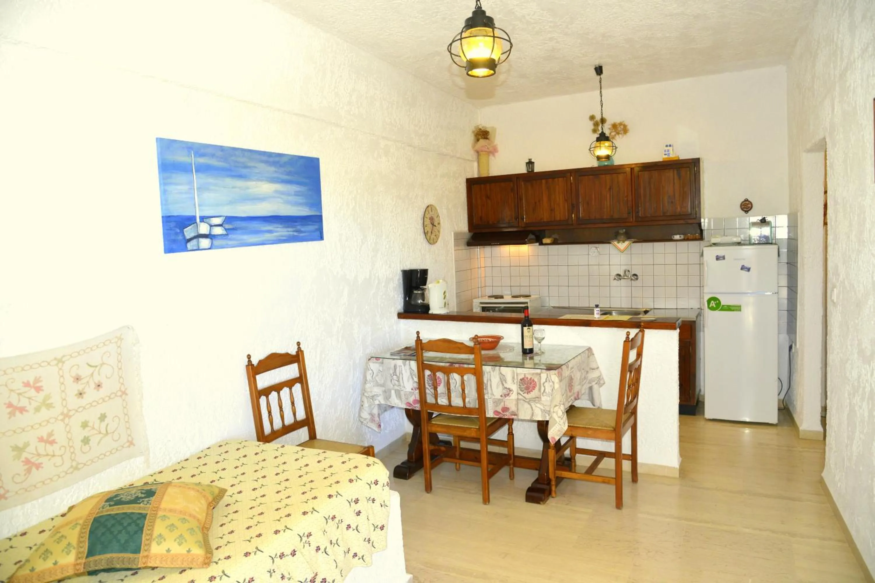 Kitchen or kitchenette in Filoxenia Villa