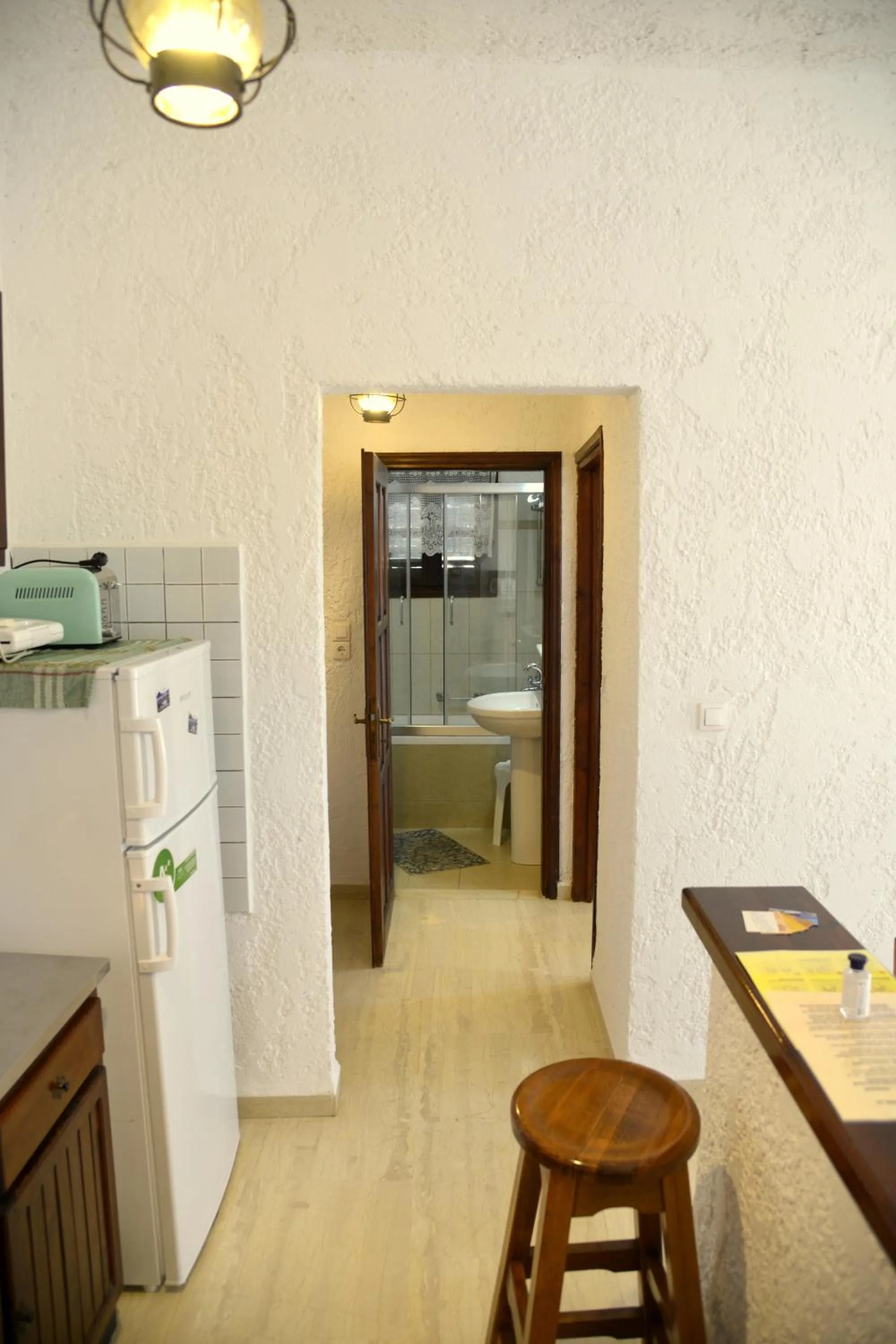 Kitchen or kitchenette in Filoxenia Villa