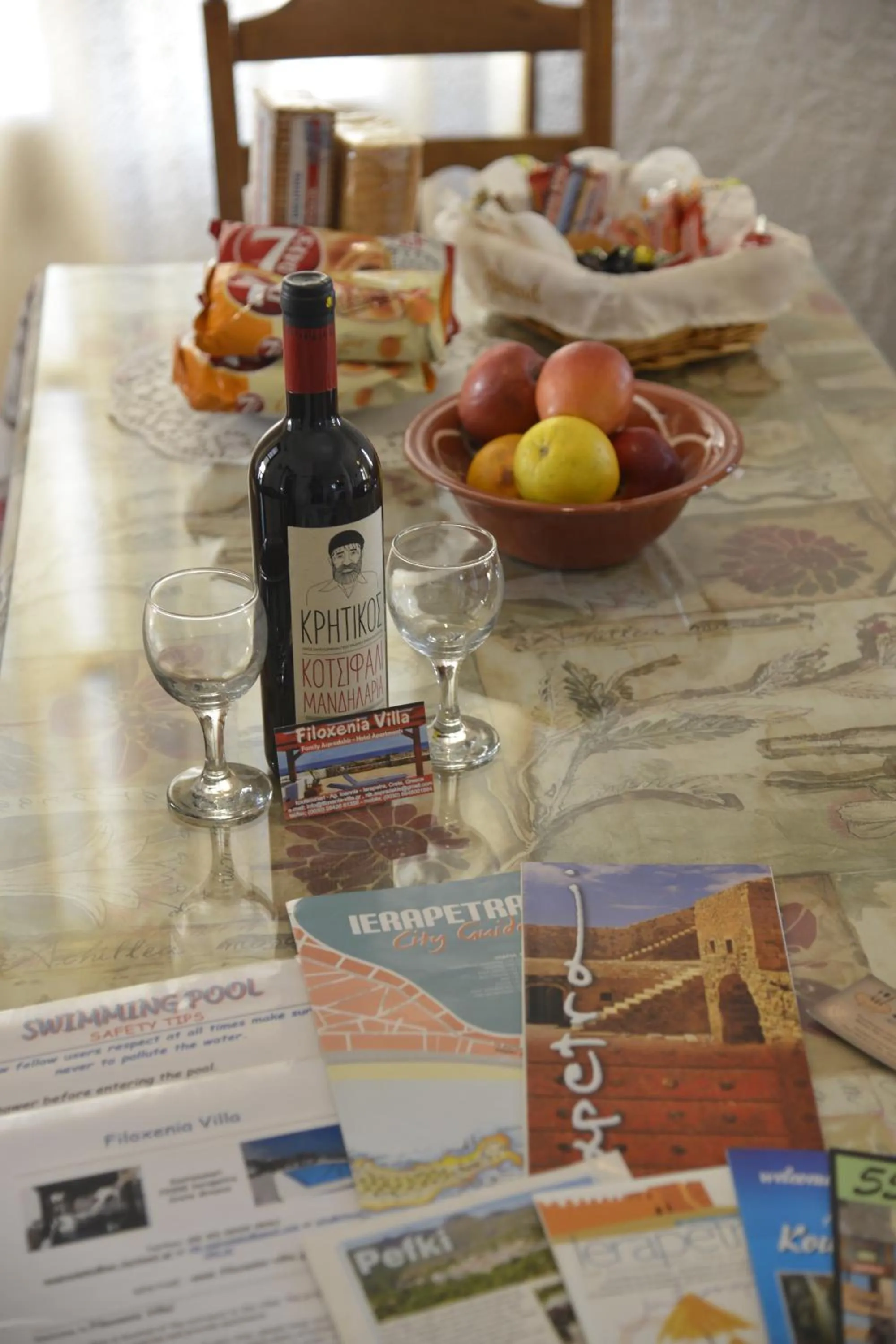 Dining area in Filoxenia Villa