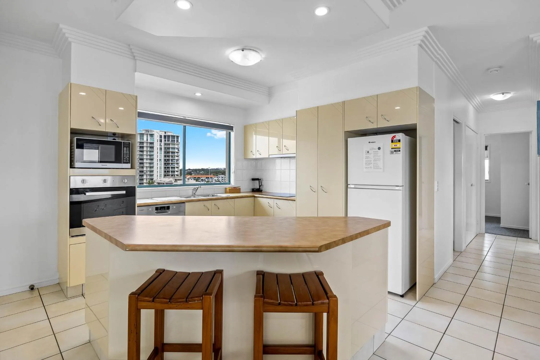 Sunshine Towers Boutique Apartments