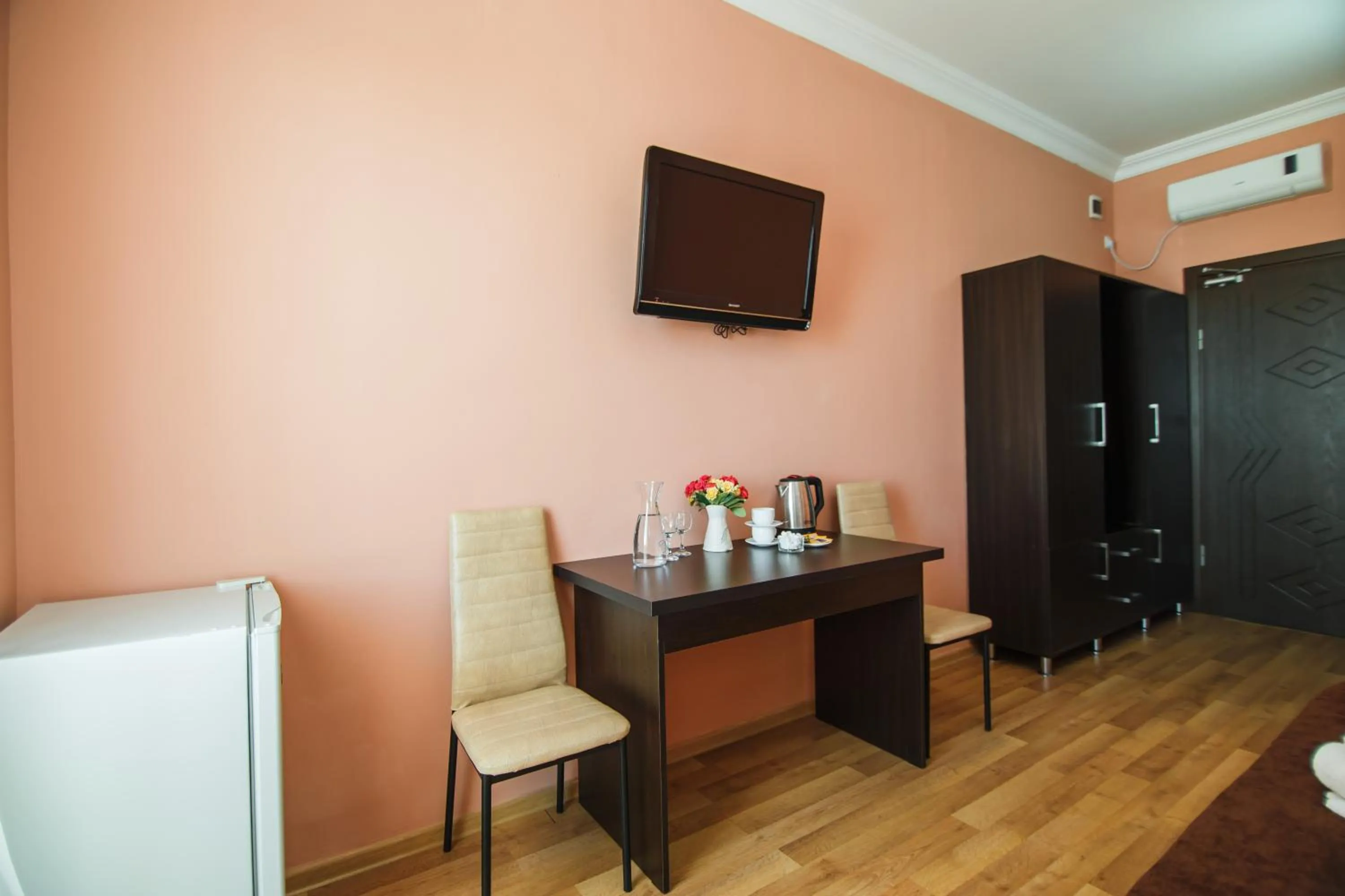 TV and multimedia in Hotel Egrisi