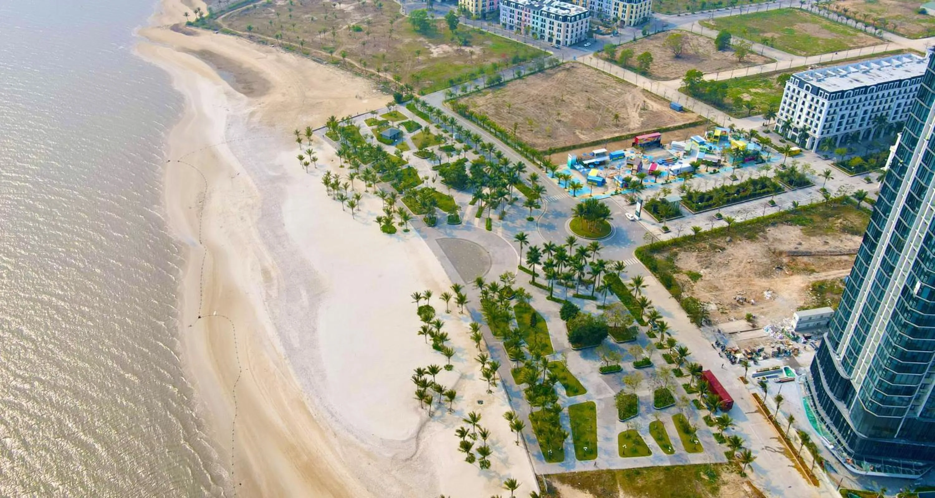 Green Pearl Villa Ha Long