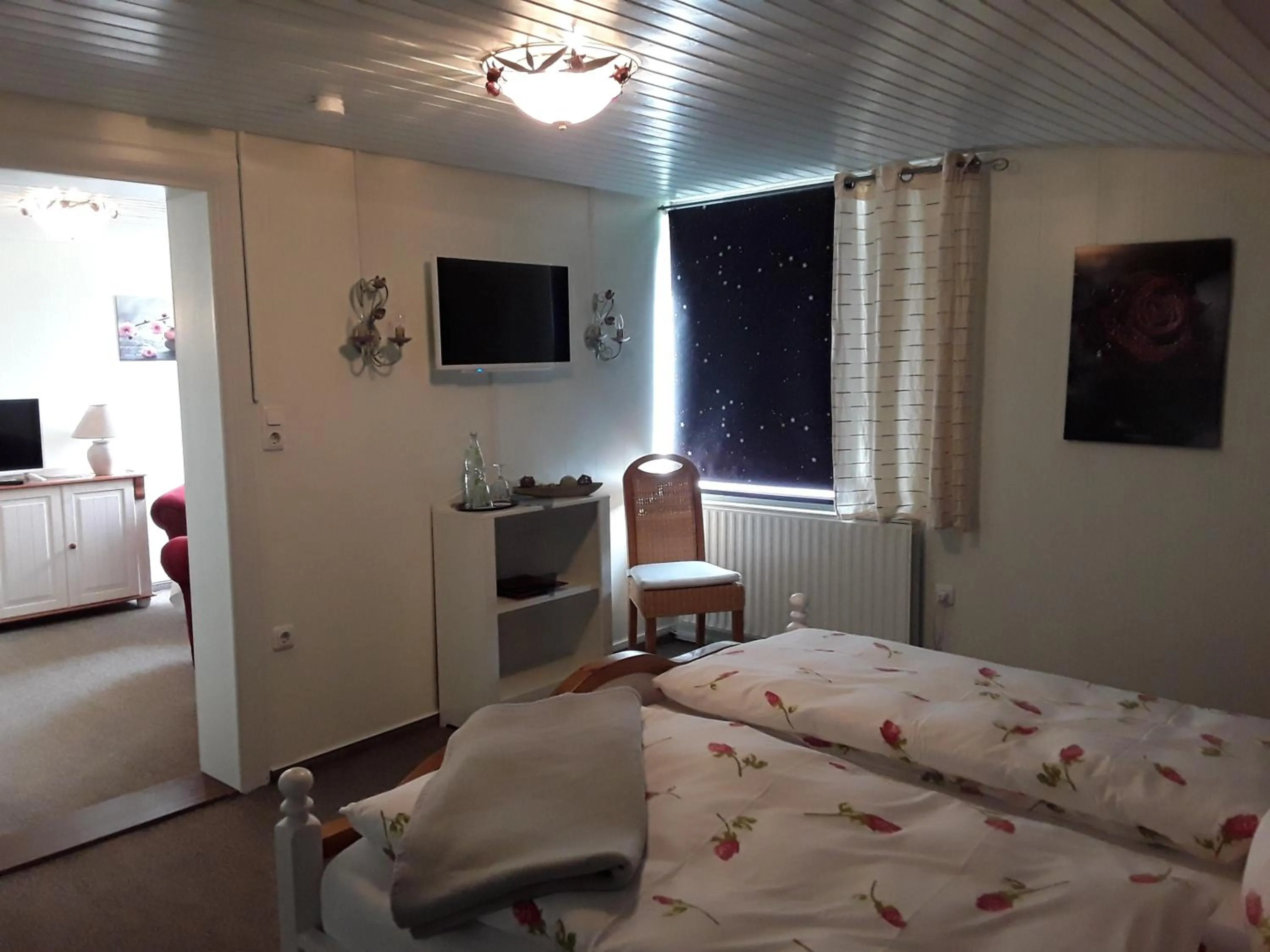 Bedroom, Bed in Hotel Möven-Kieker