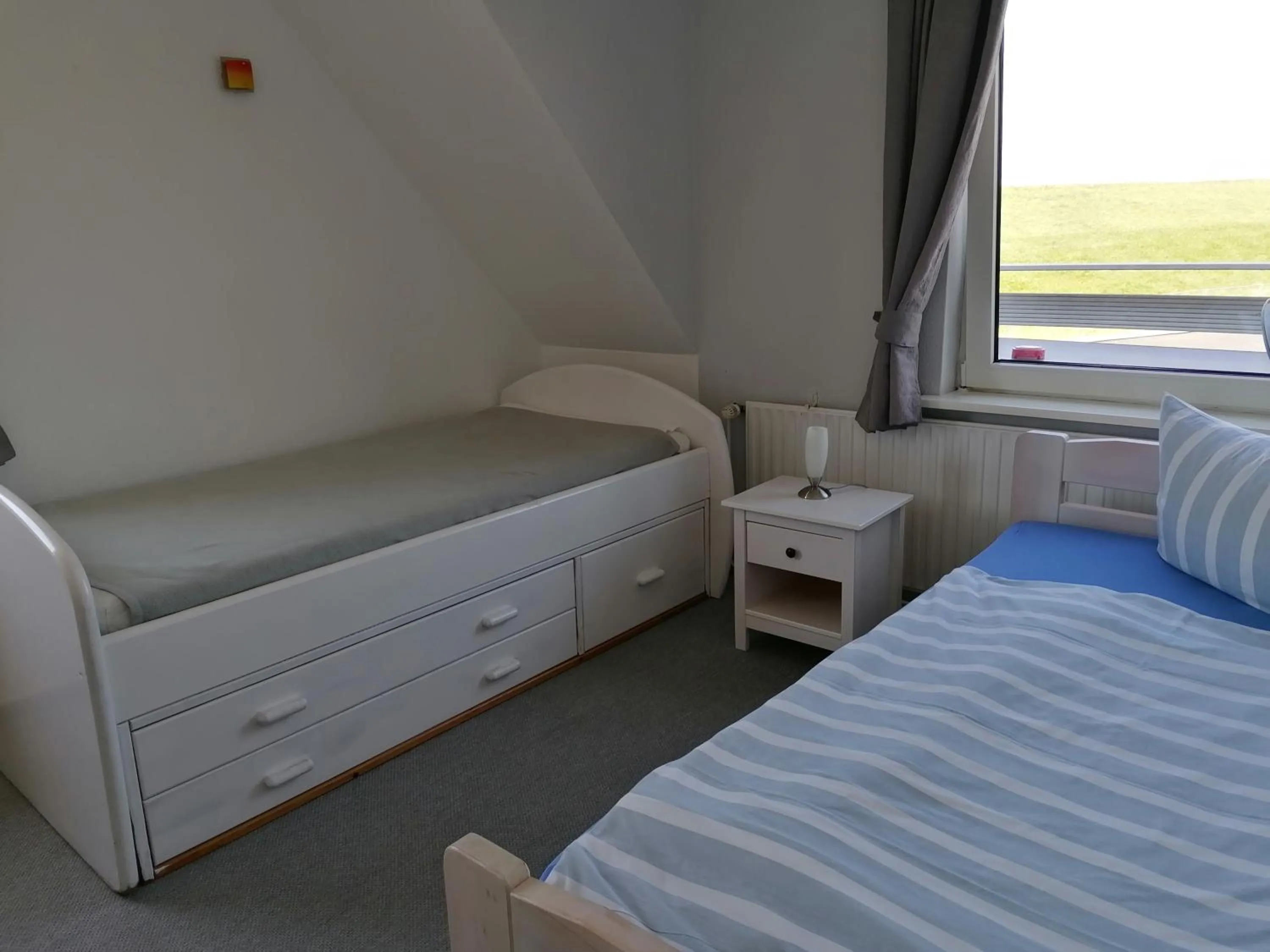 children, Bed in Hotel Möven-Kieker