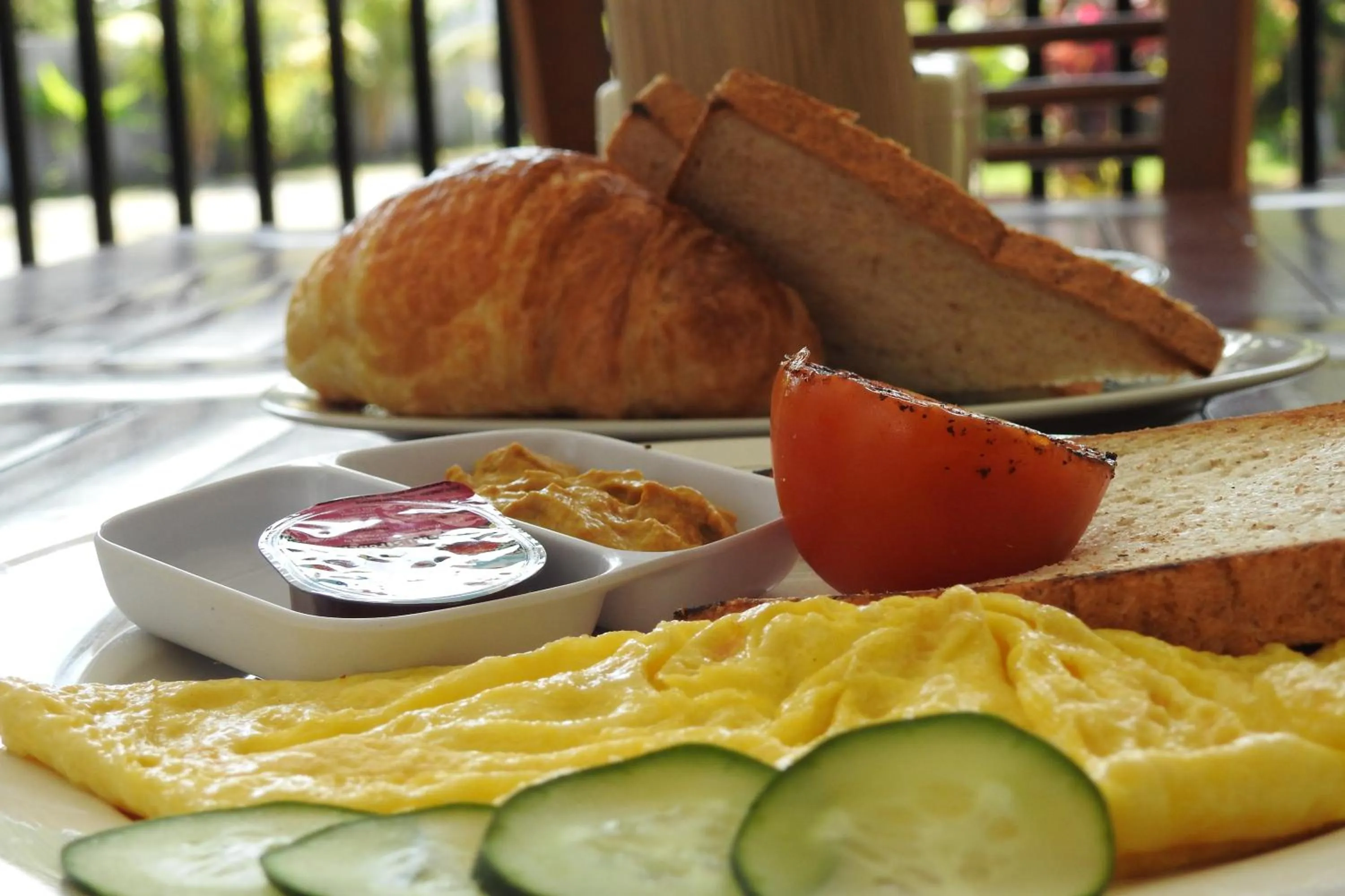 Food and drinks in D'Batur Hotel