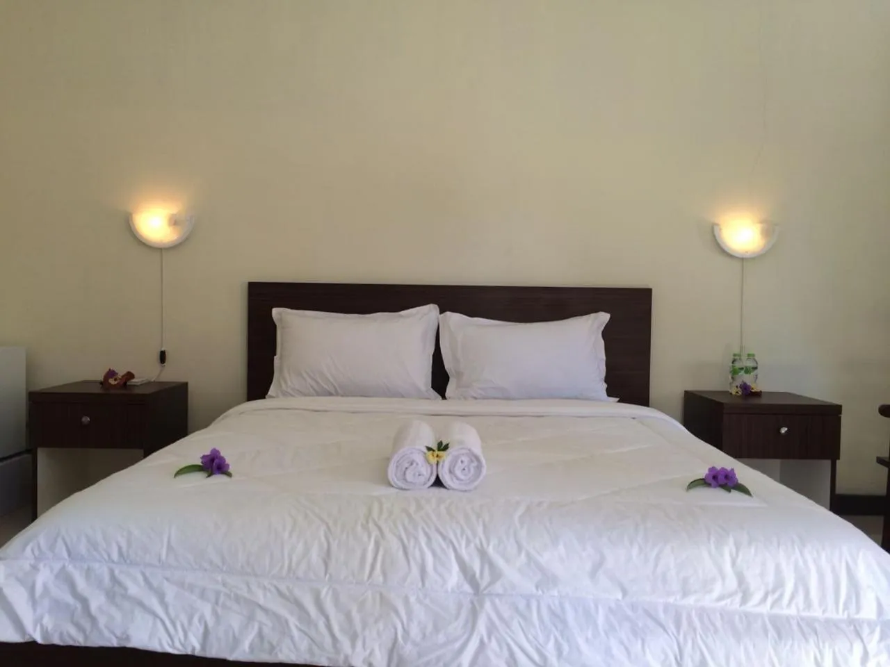 Bed in D'Batur Hotel