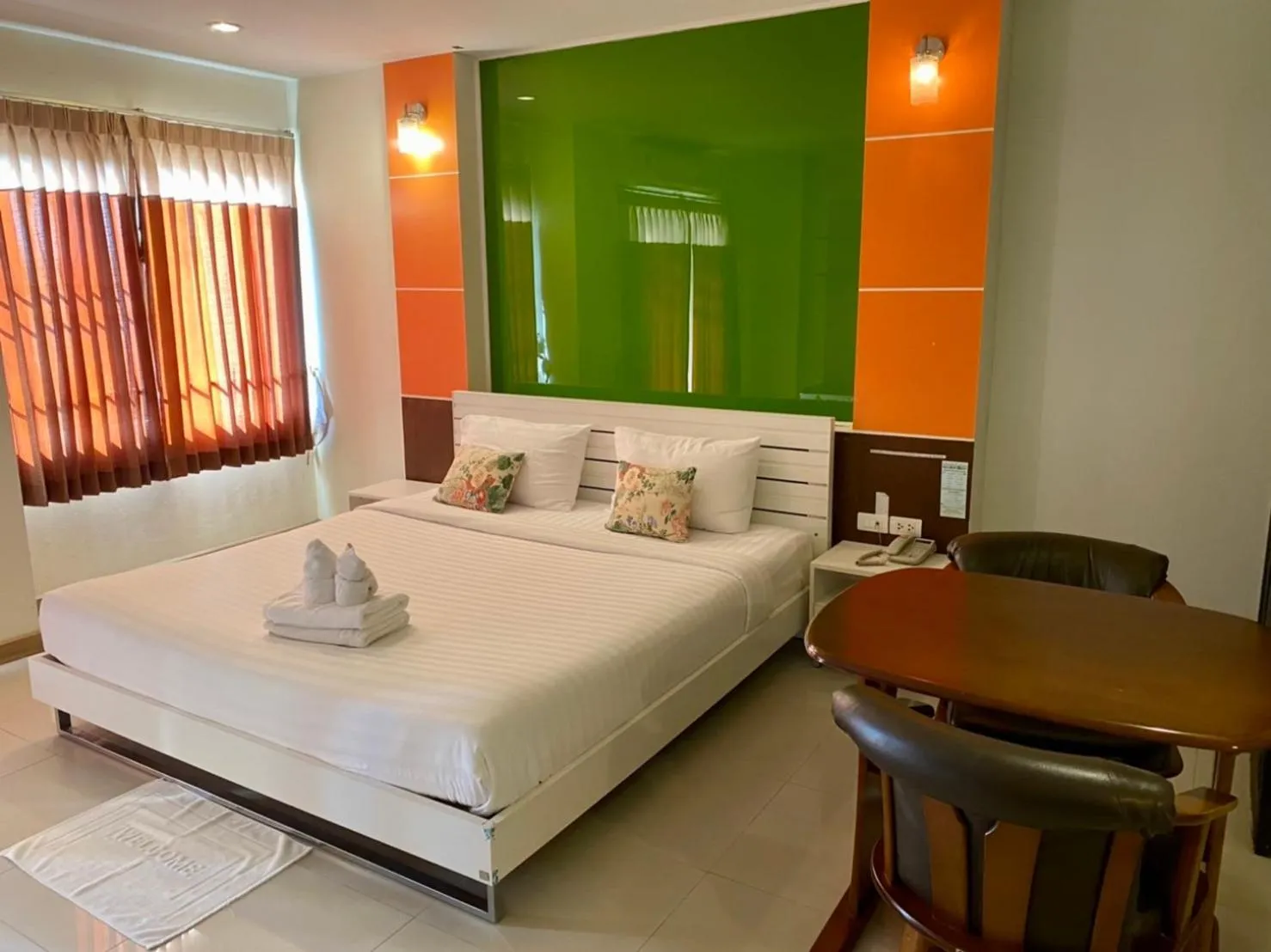 Bed in Kwanruen Resort