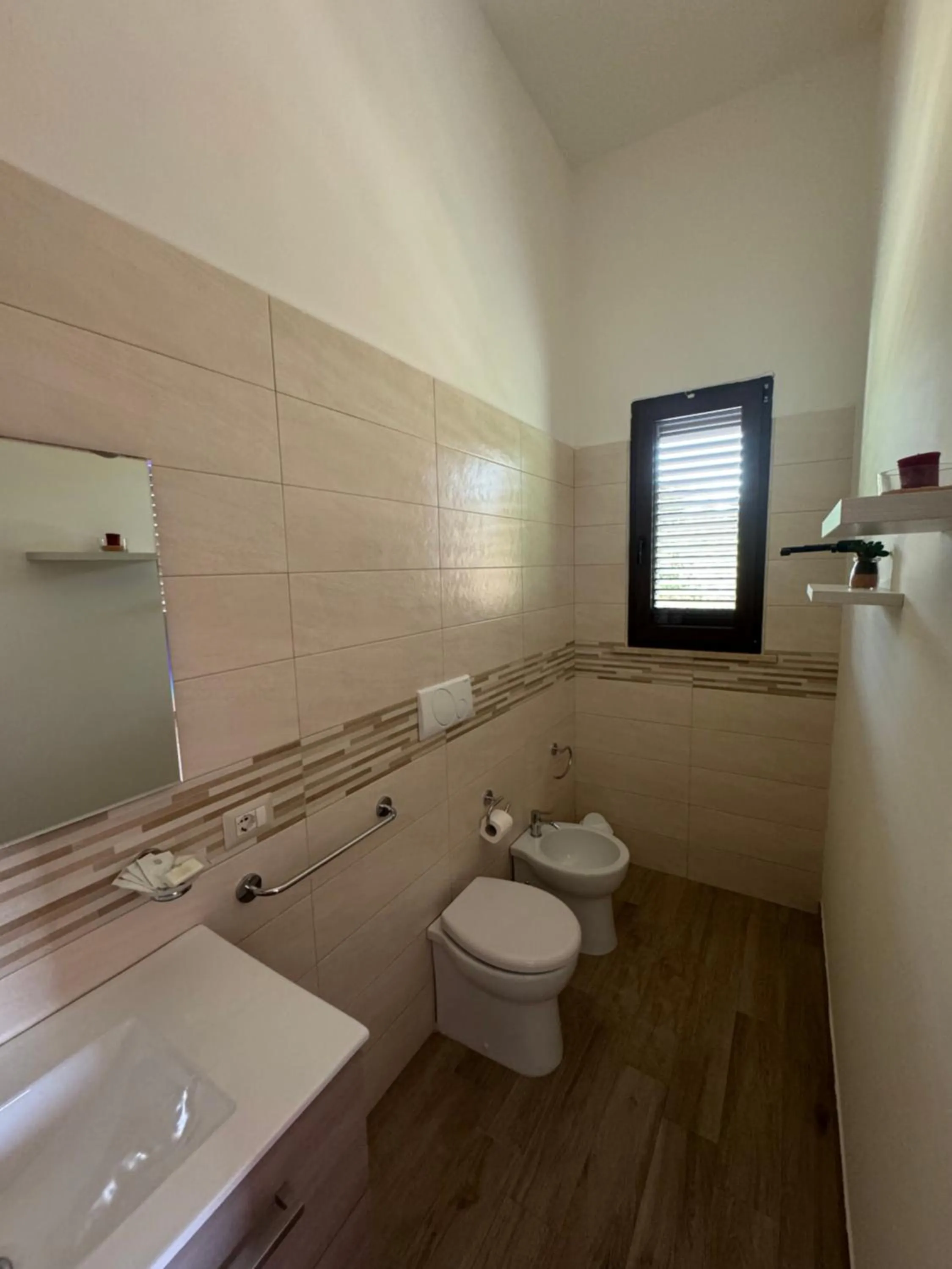 Toilet in Krasì B&B